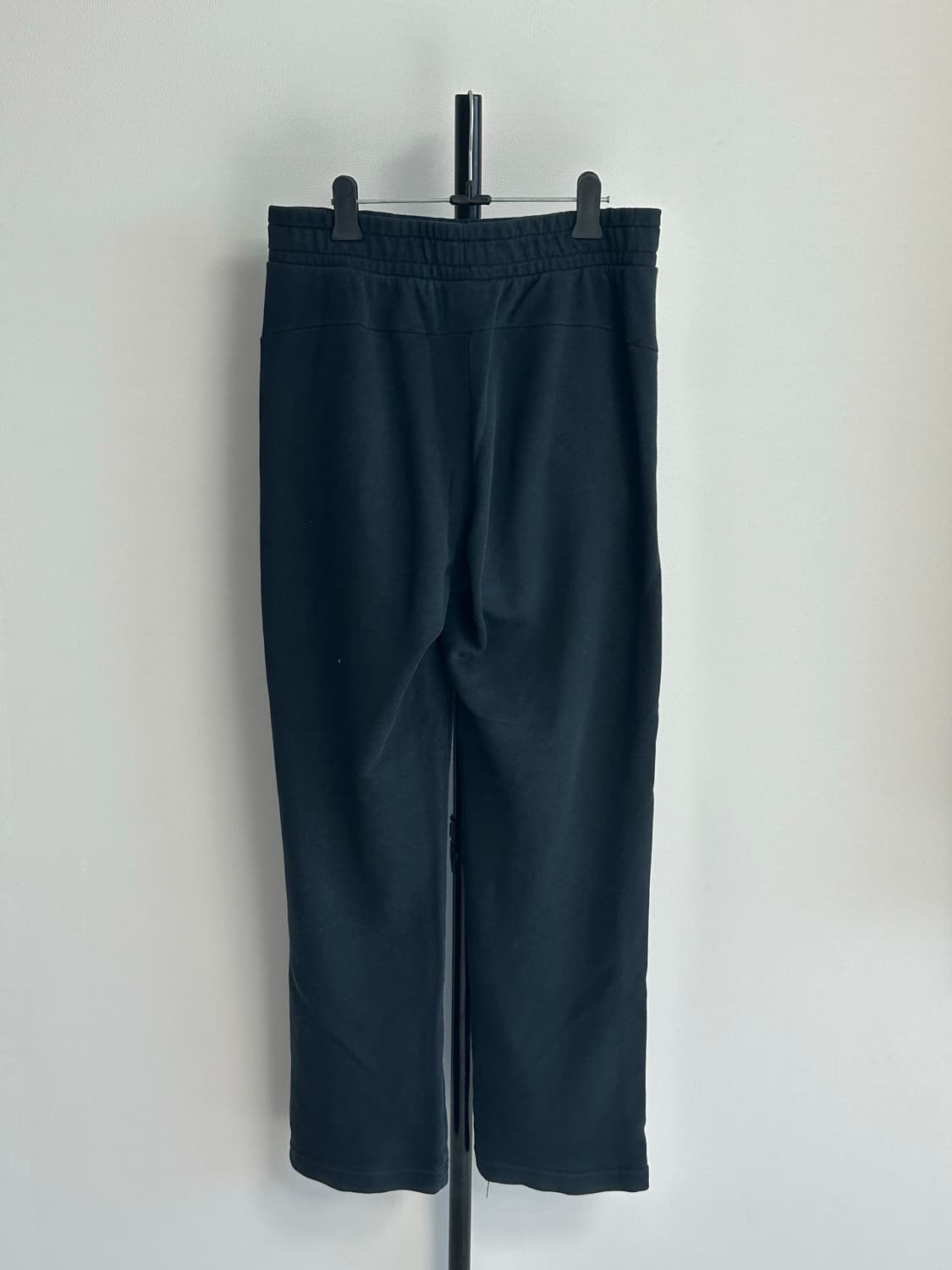 푸마 트레이닝 팬츠 블랙 상품이미지2