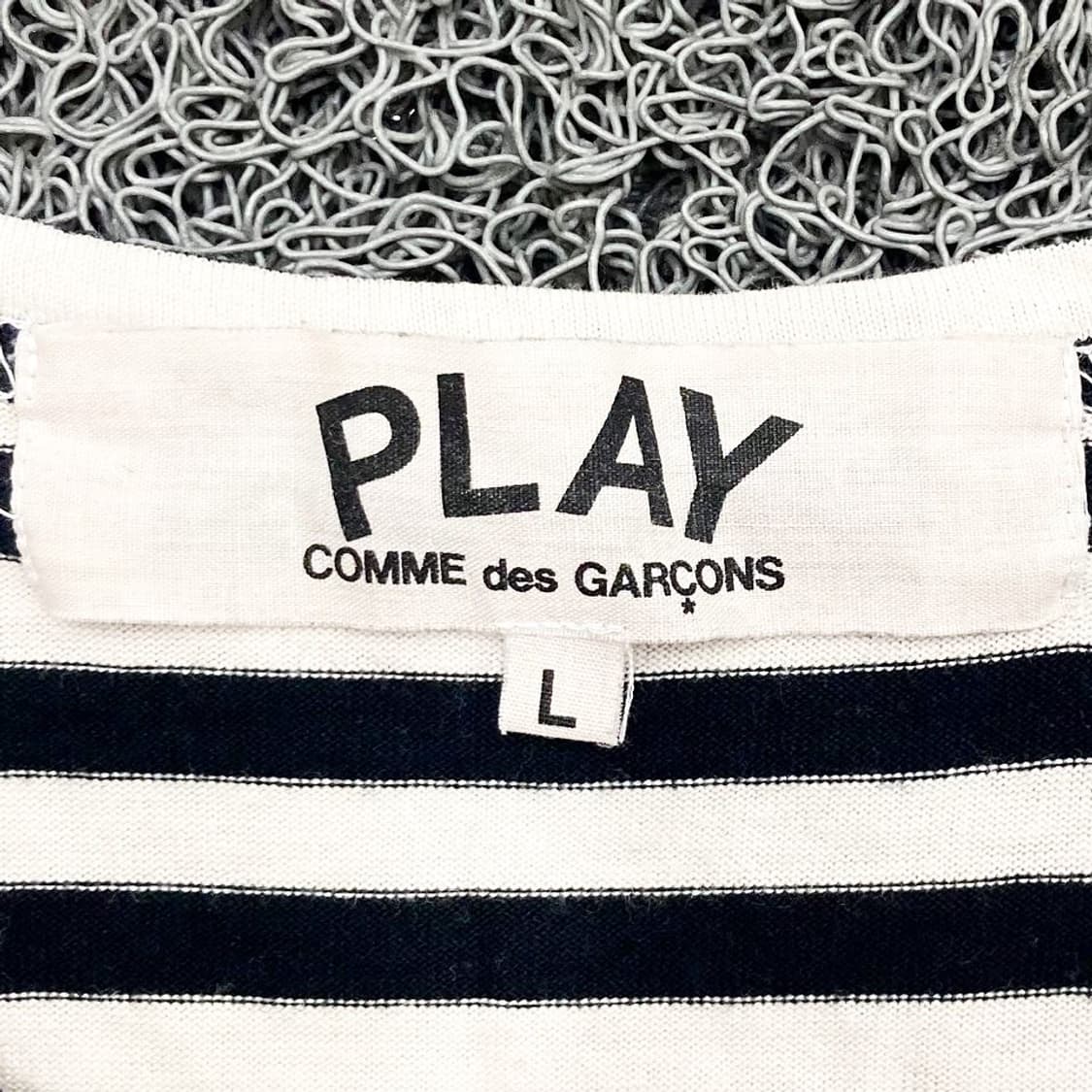 Comme des Garcons 레드와펜 블랙 보더티 상품이미지3