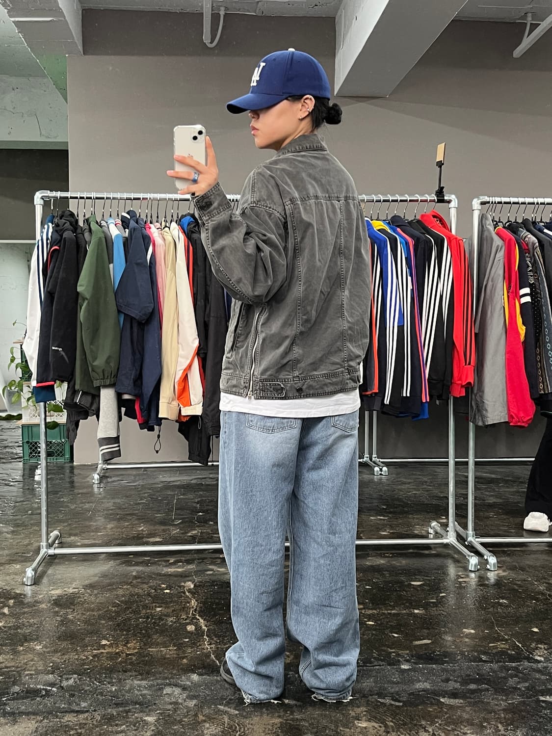 준지 워싱 오버핏 데님 트러커 자켓 상품이미지5