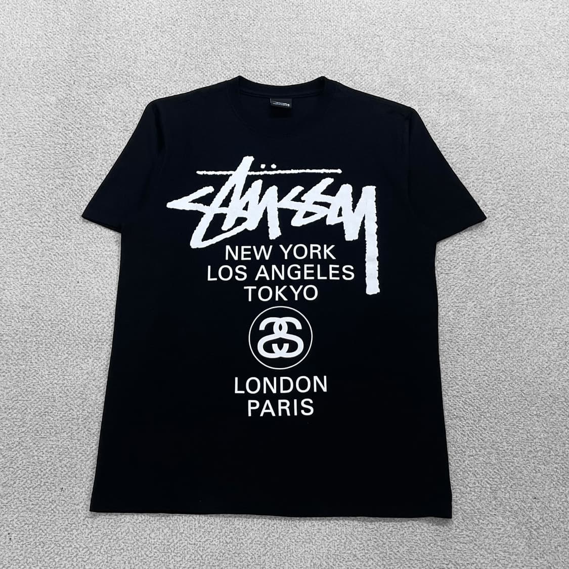 스투시 Stussy 월드투어 반팔티 블랙 상품이미지1