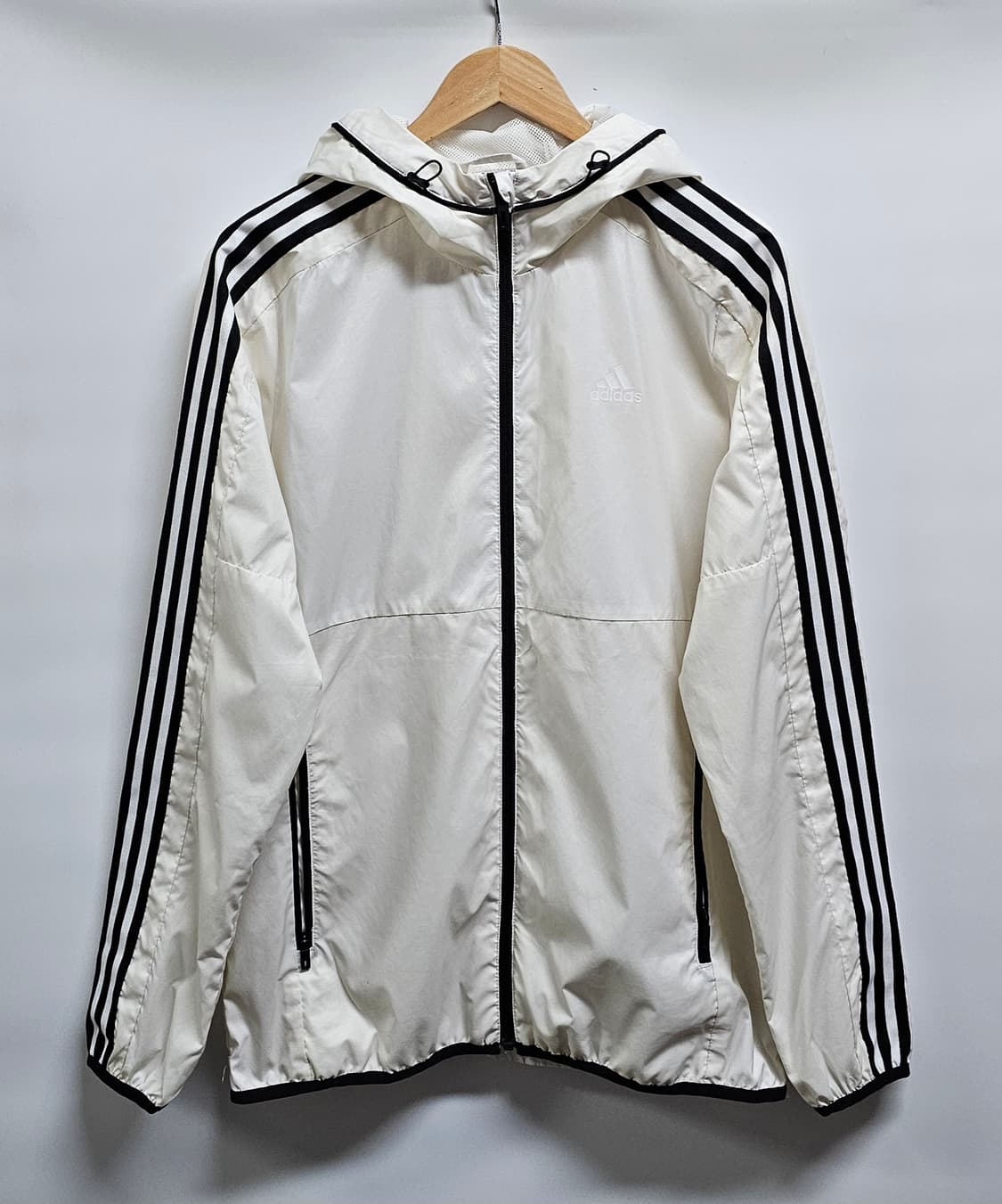 아디다스 에센셜3S 우븐 바람막이 L 상품이미지1