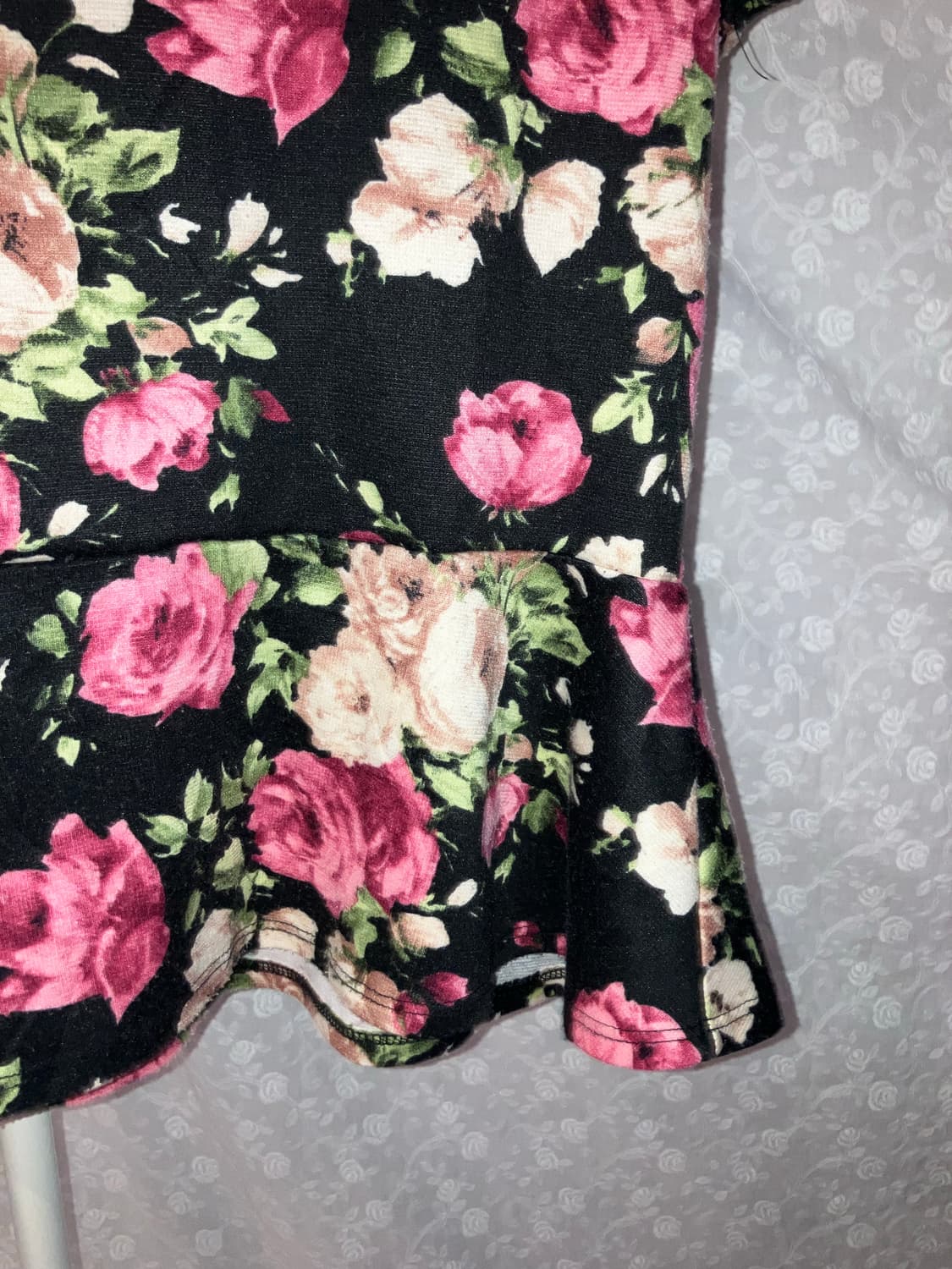 💌 Rose patterned Vintage T-Shirt. 상품이미지3