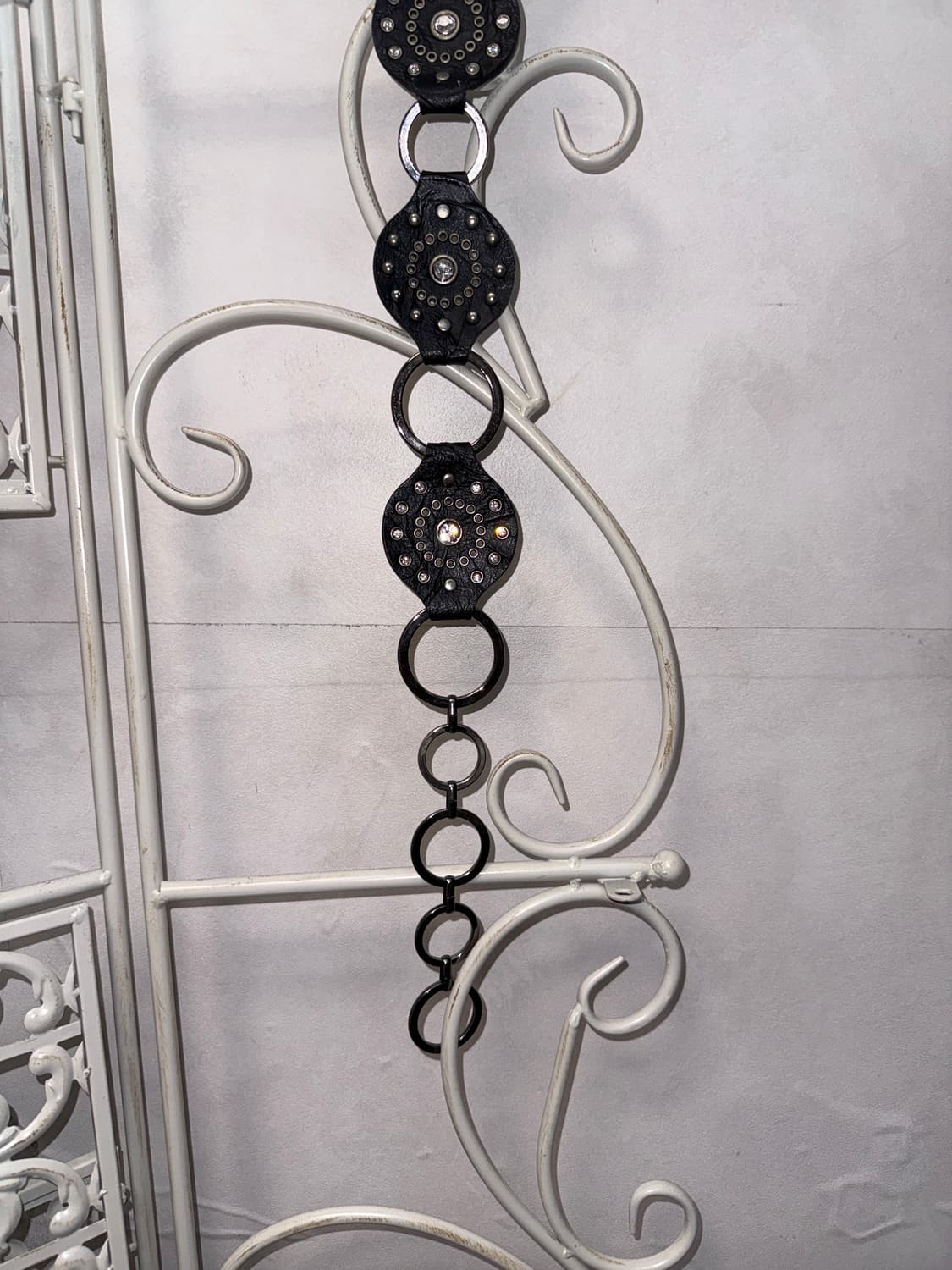 Black cubic punching disc chain belt 상품이미지7