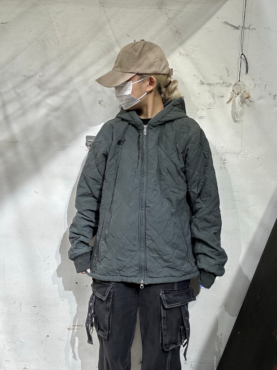 노스페이스 차콜 후드 패딩 자켓 L 상품이미지2