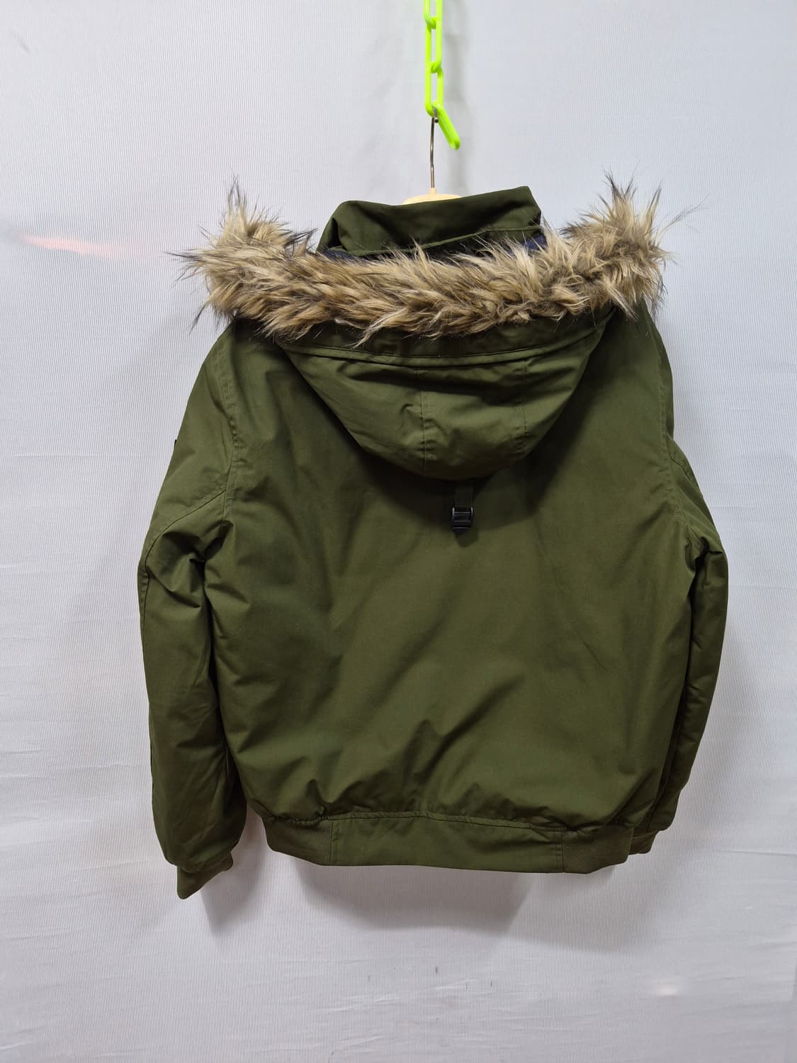 타미힐피거 카키색 패딩 봄버 자켓 남성L 상품이미지2