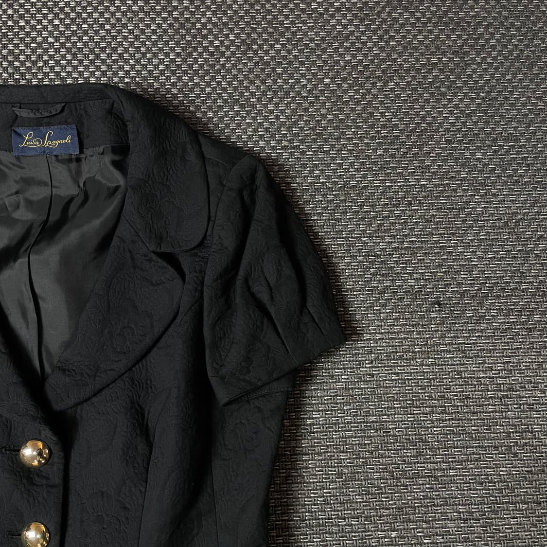 루이사스파그놀리 블랙 플라워패턴 골드체인 반팔 자켓 상품이미지3