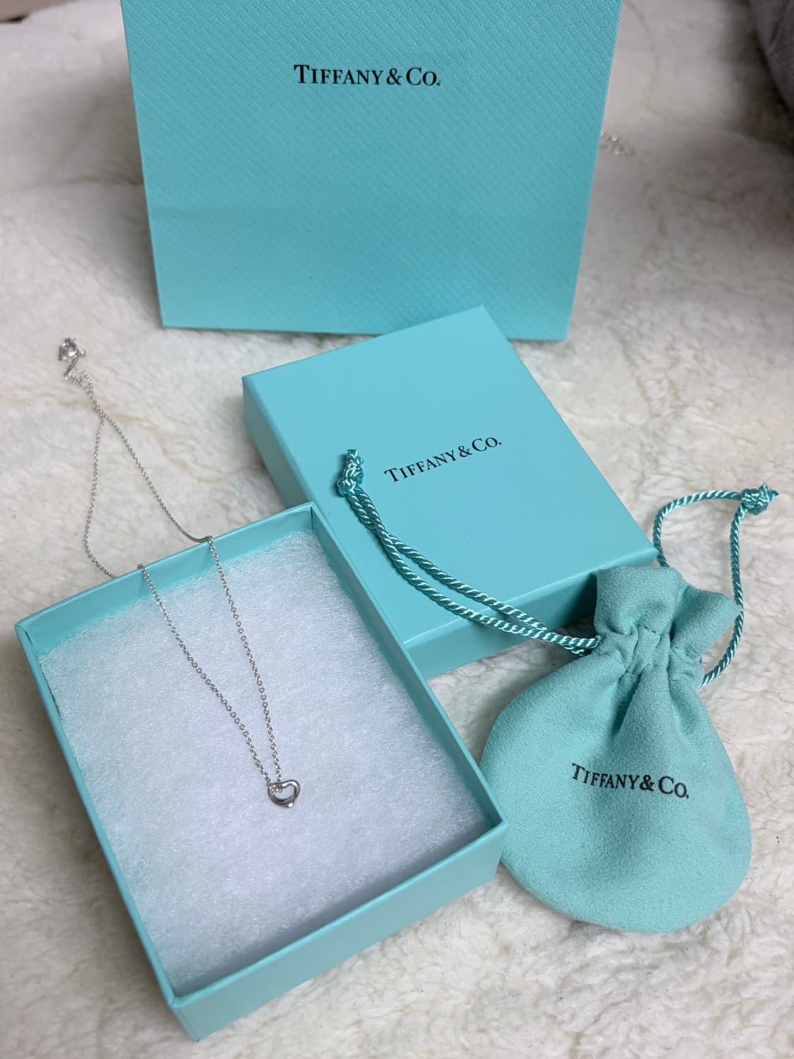 티파니앤코 오픈 하트 목걸이 7mm 상품이미지1