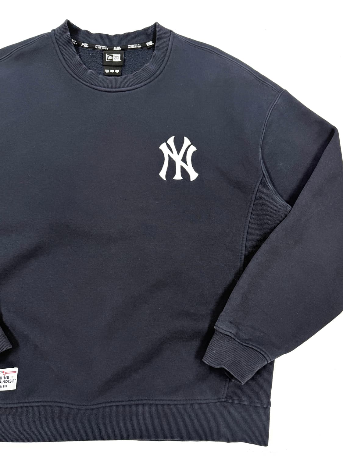뉴에라 뉴욕 양키스 스몰 로고 스웻셔츠 상품이미지2
