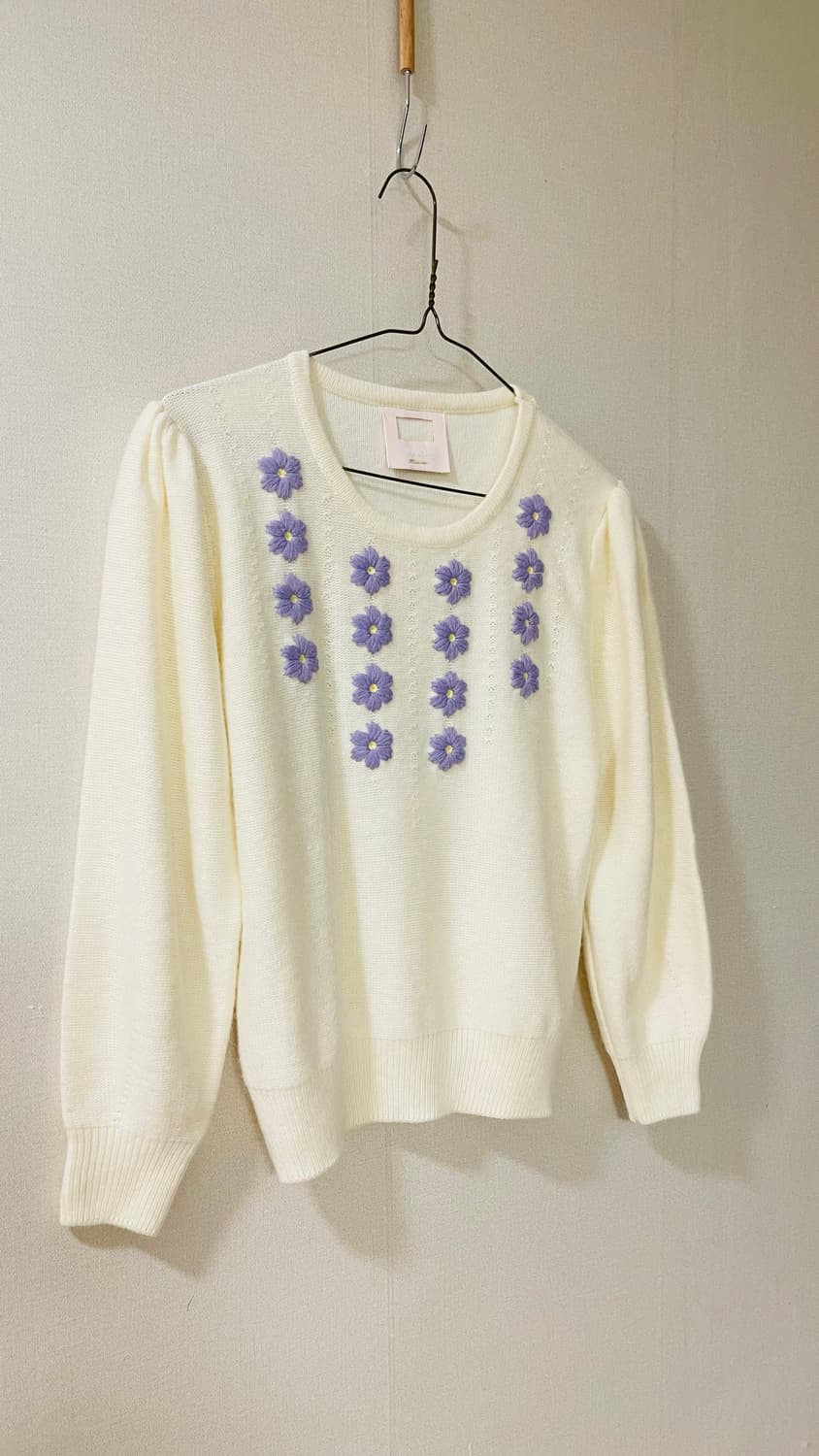 새상품) 글로니 Glowny 섈리 16플라워 꽃자수 아이보리 니트 정가  상품이미지2