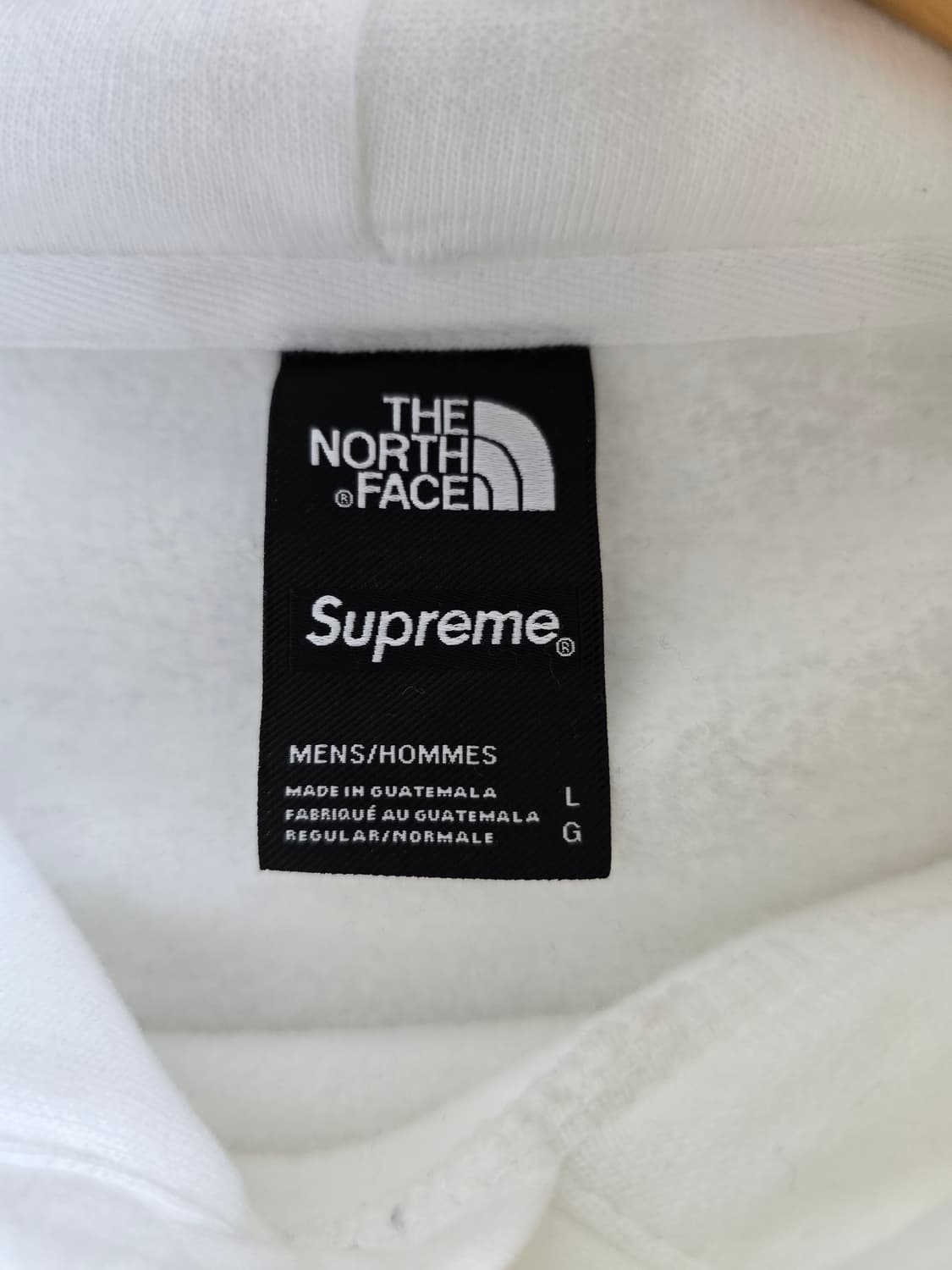 노스페이스 x 슈프림 렌티큘러 마운틴 후드티 화이트 상품이미지5