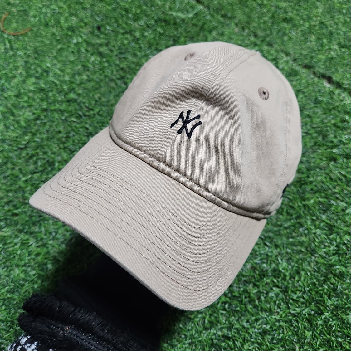 뉴에라 NY 양키스 9FORTY 베이지 볼캡 상품이미지3