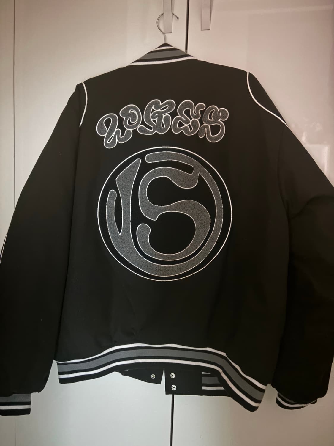 로어즈 바시티 자켓 상품이미지3