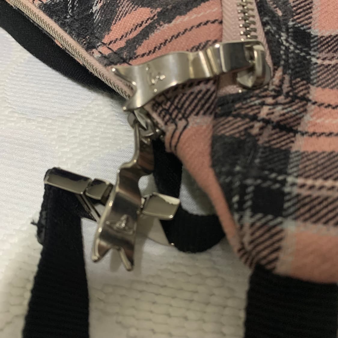 비비안 웨스트우드 핑크 그래피티 힙색 상품이미지7