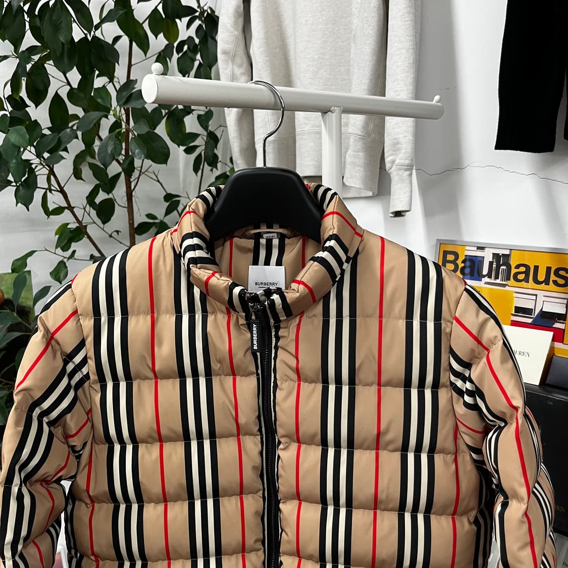 버버리 키즈 패딩점퍼 14y (~성인55) 상품이미지2