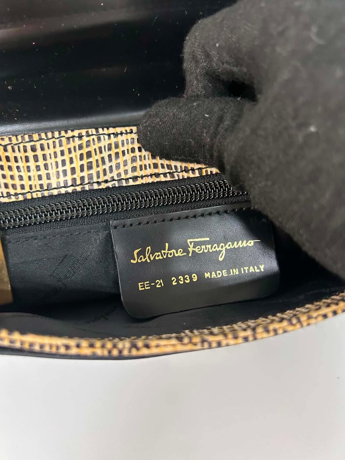 Salvatore Ferragamo Vara Pattern Shoulde 상품이미지7