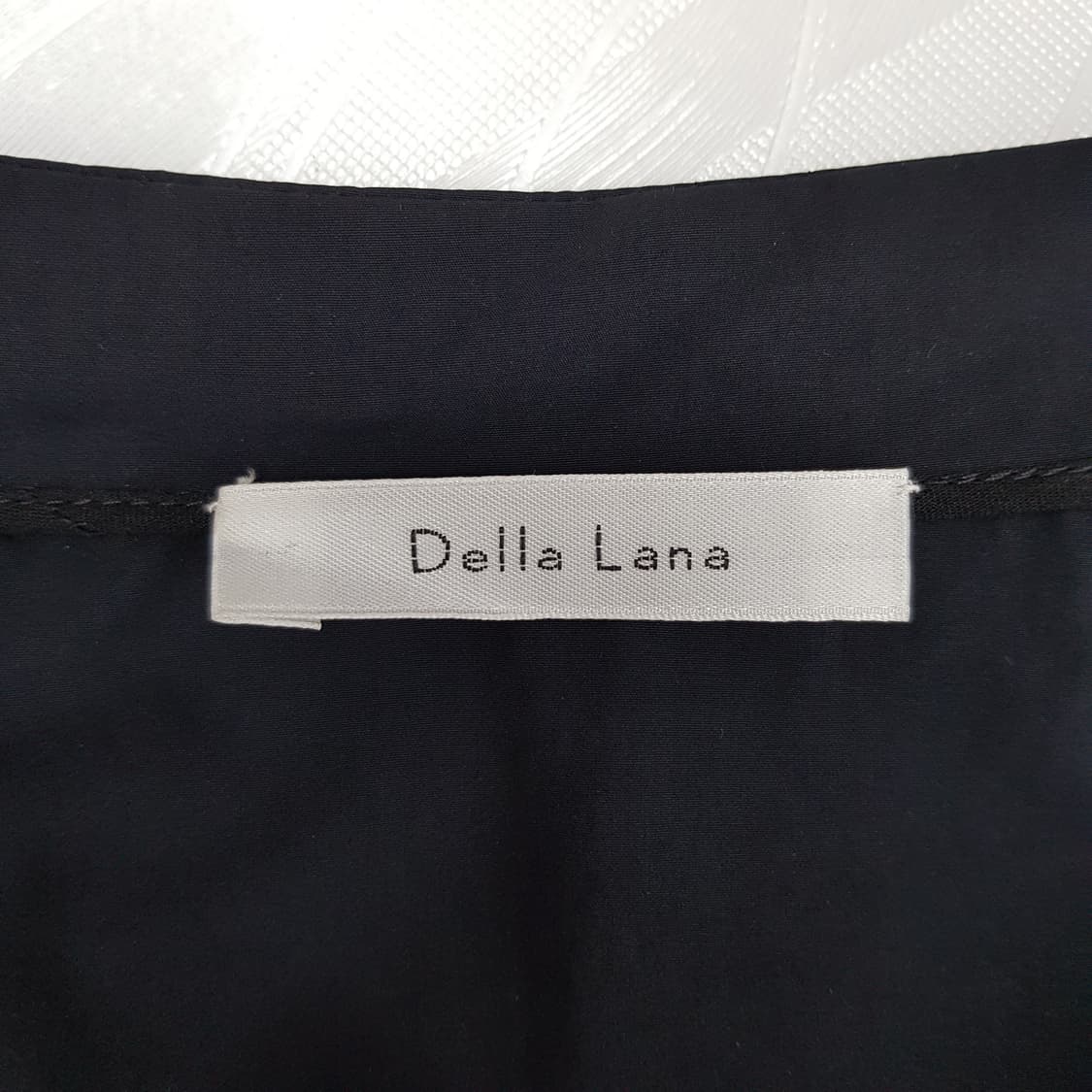 델라라나 2024 루즈핏 싱글 버튼 자켓 M사이즈 상품이미지5