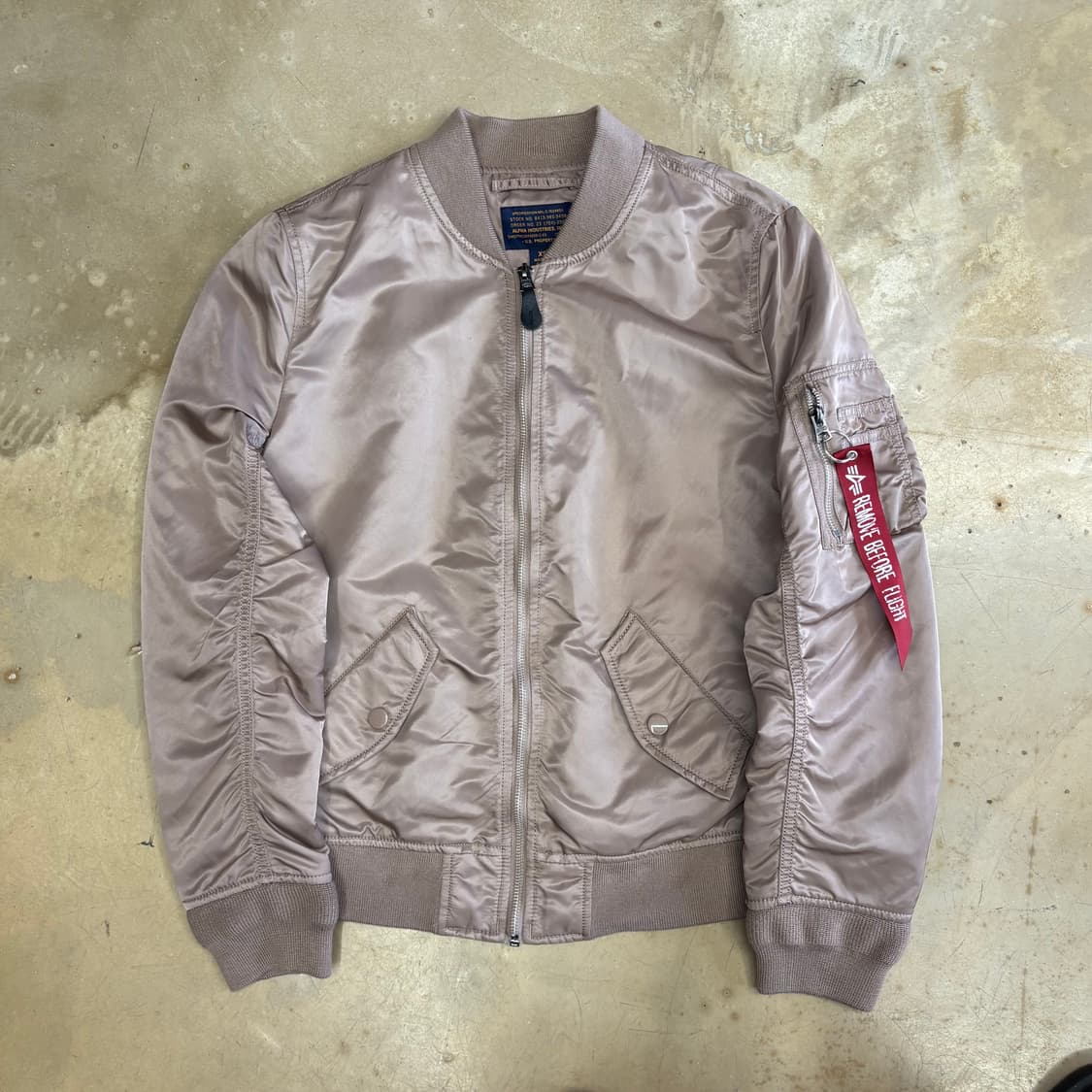 XS 알파인더스트리 MA-1 플라잉자켓  상품이미지2