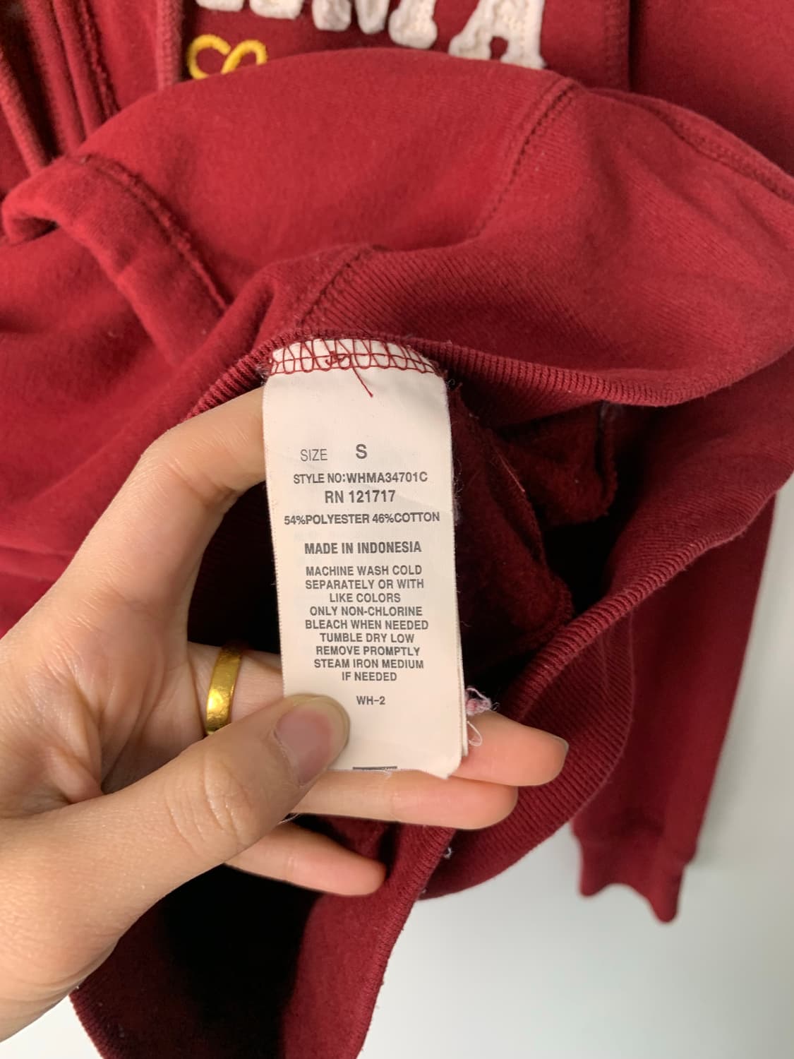 후아유 y2k 와투케 버건디 후드집업 상품이미지5