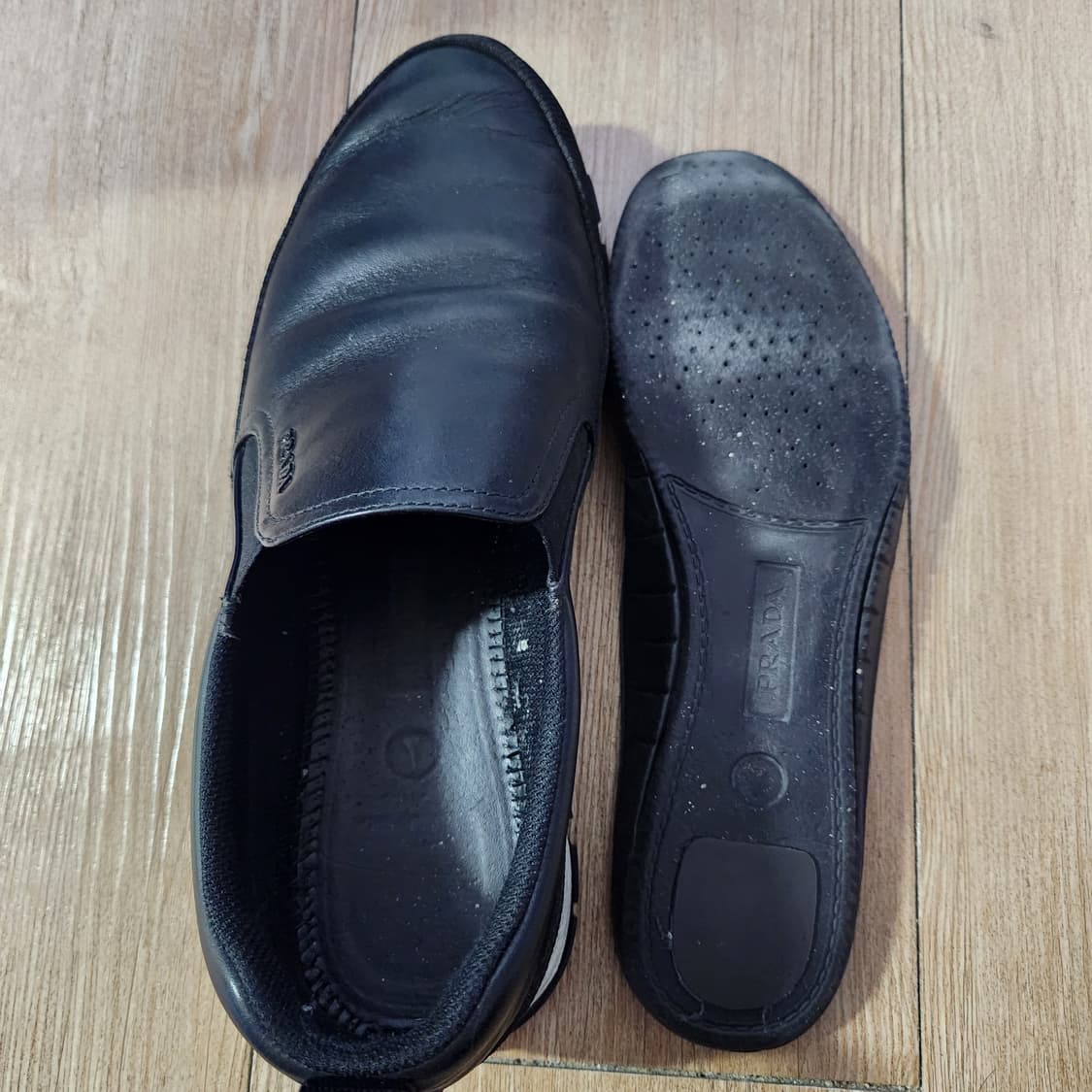 프라다 가죽 슬립온 265 상품이미지7