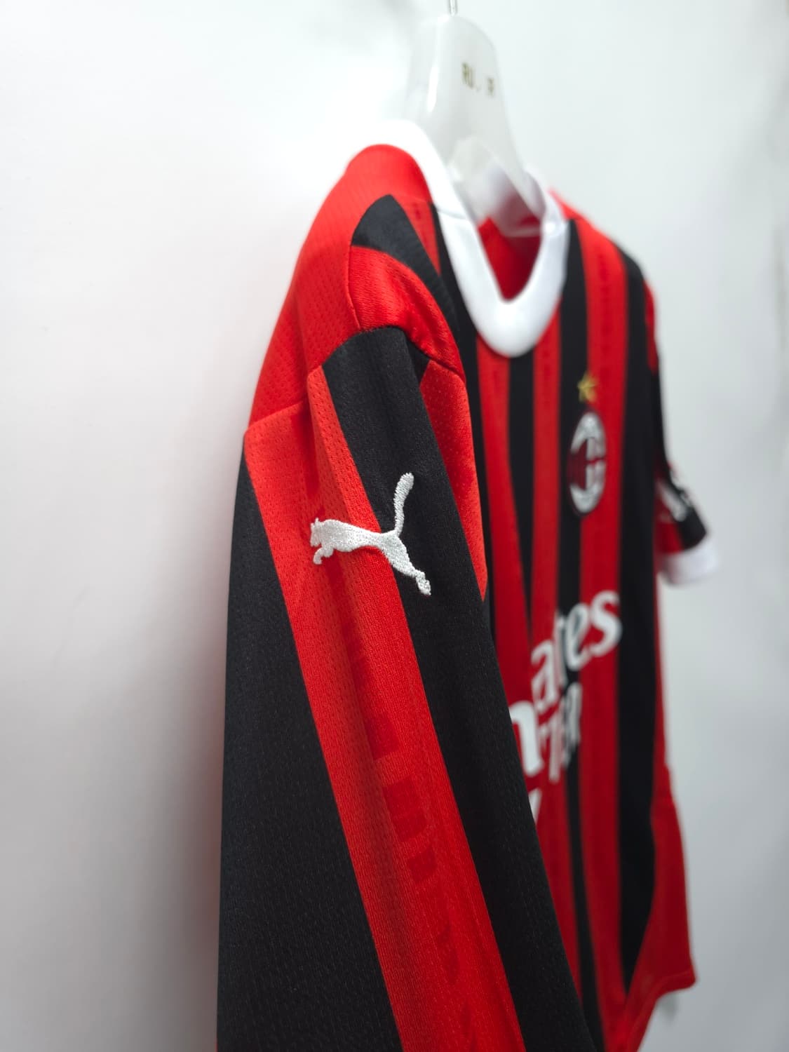 AC밀란 24-25 시즌 홈 유니폼 125주년 기념 저지 (45번 마킹) 상품이미지6