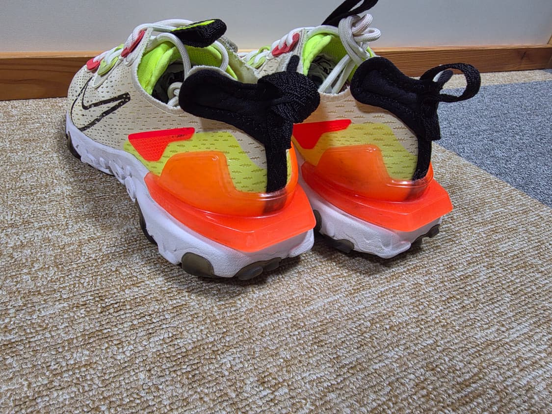 나이키 우먼스 리액트 비전 [250mm] 상품이미지4