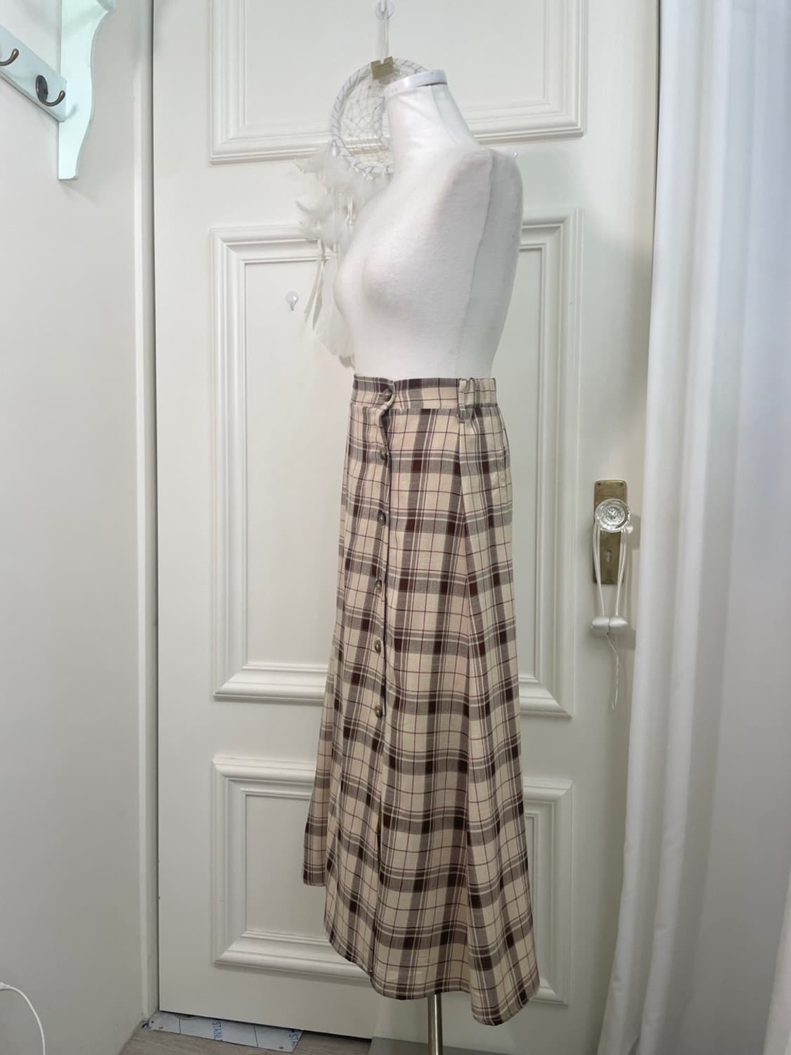 beige brown check button point long skir 상품이미지2