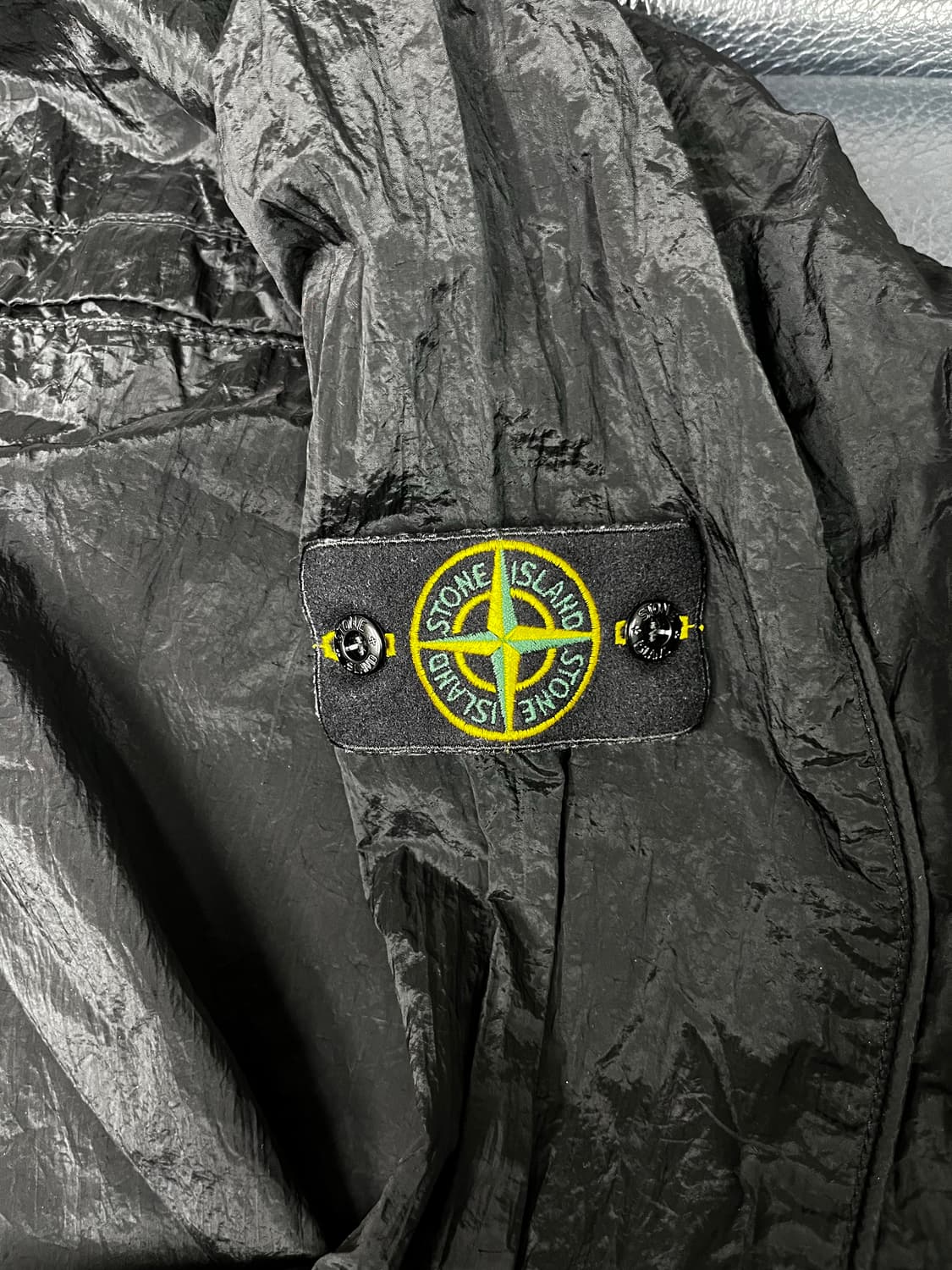 [XXL] 정품 스톤아일랜드 22ss 나일론 메탈 오버셔츠 블랙 상품이미지5