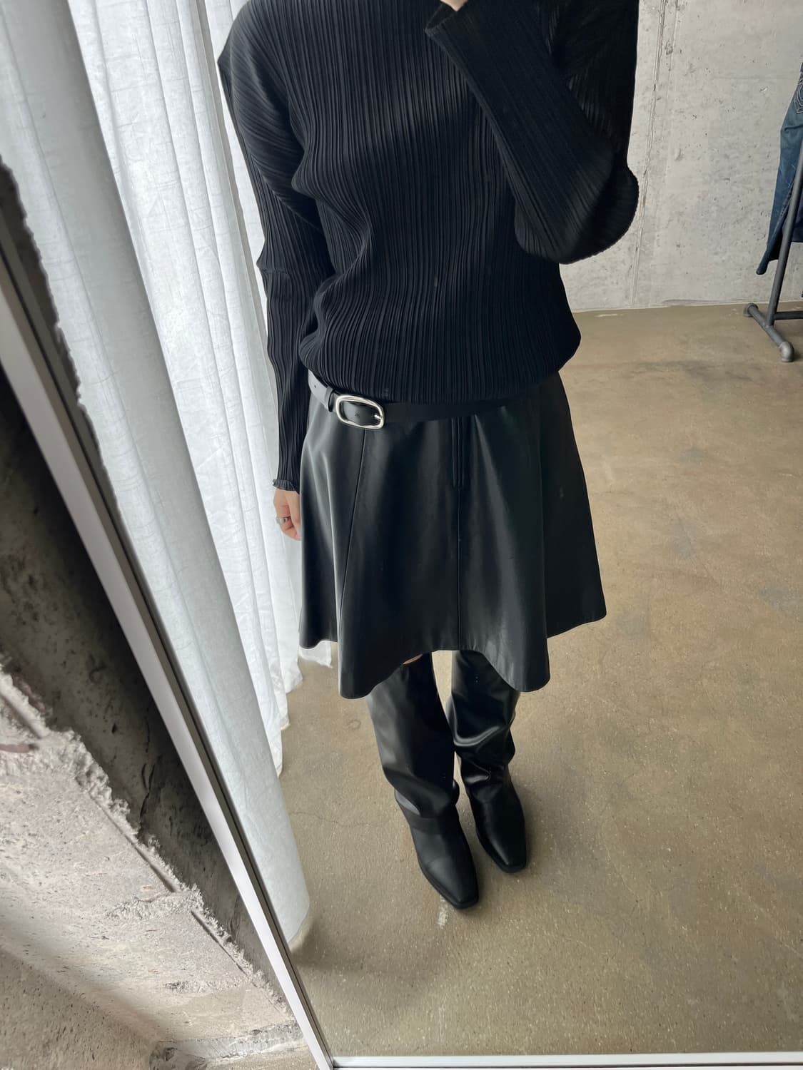 90s Courreges 꾸레쥬 램스킨 양가죽 스커트 블랙 상품이미지3