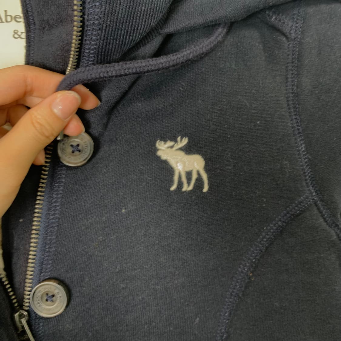 아베크롬비 y2k 와투케 산양로고 네이비 울프죠 양털 후드 자켓 상품이미지4