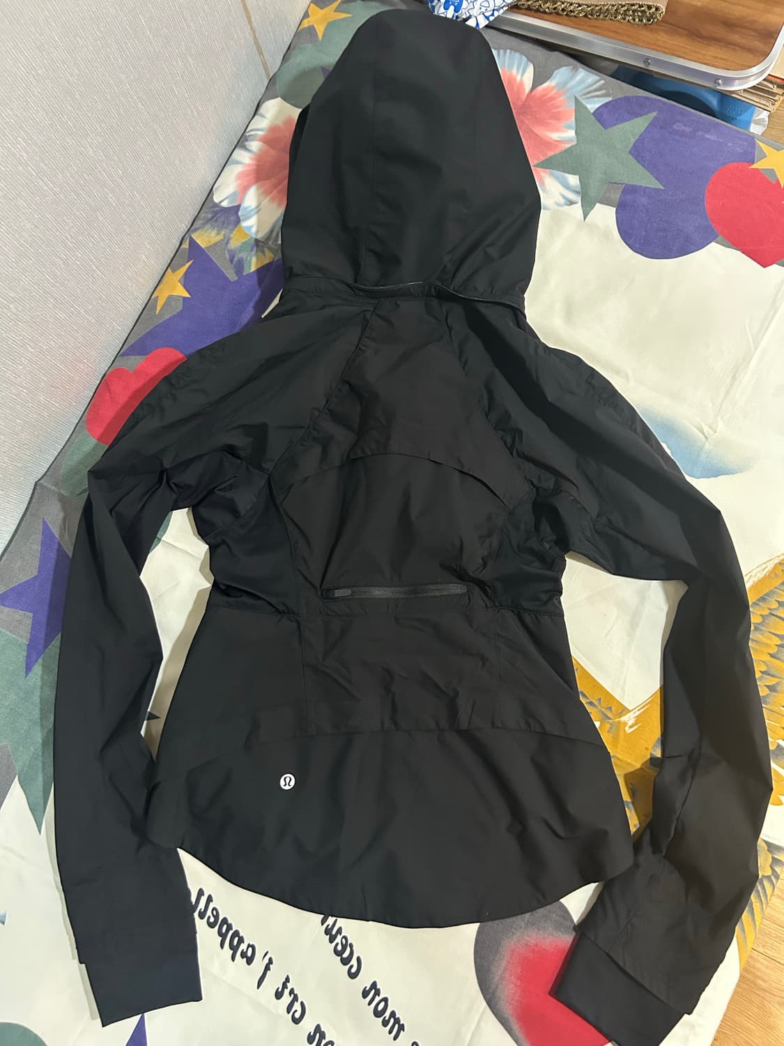 룰루레몬 블랙후드 디파인자켓6 상품이미지3