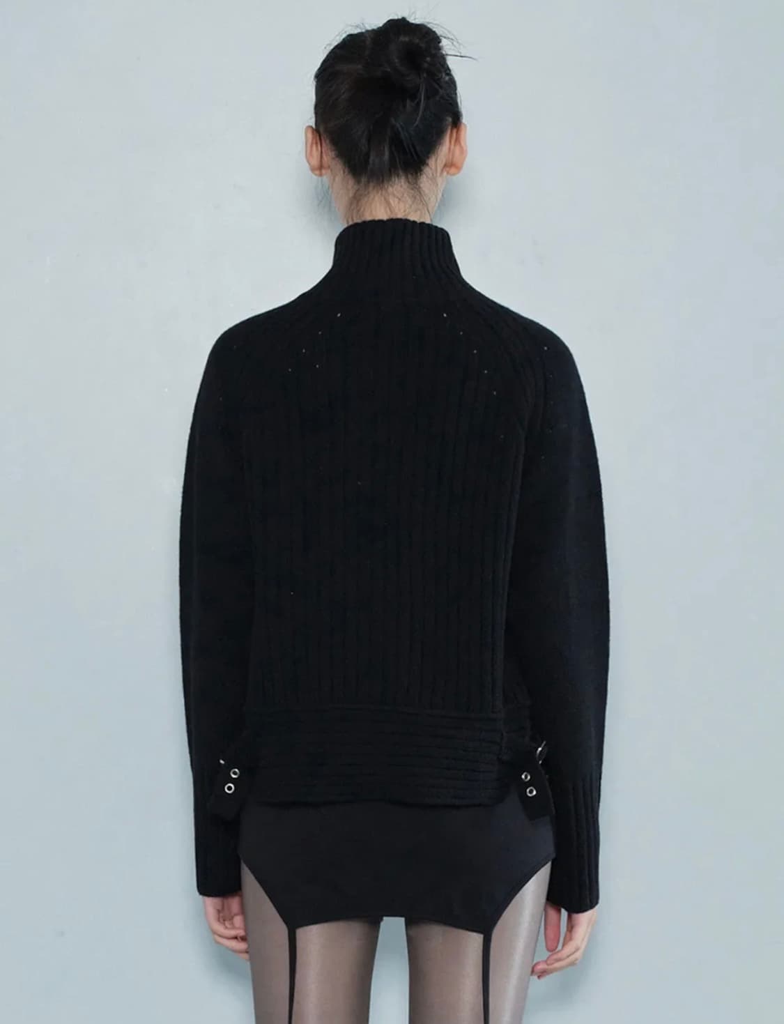 세릭 헴 버튼 니트 집업 블랙 상품이미지3