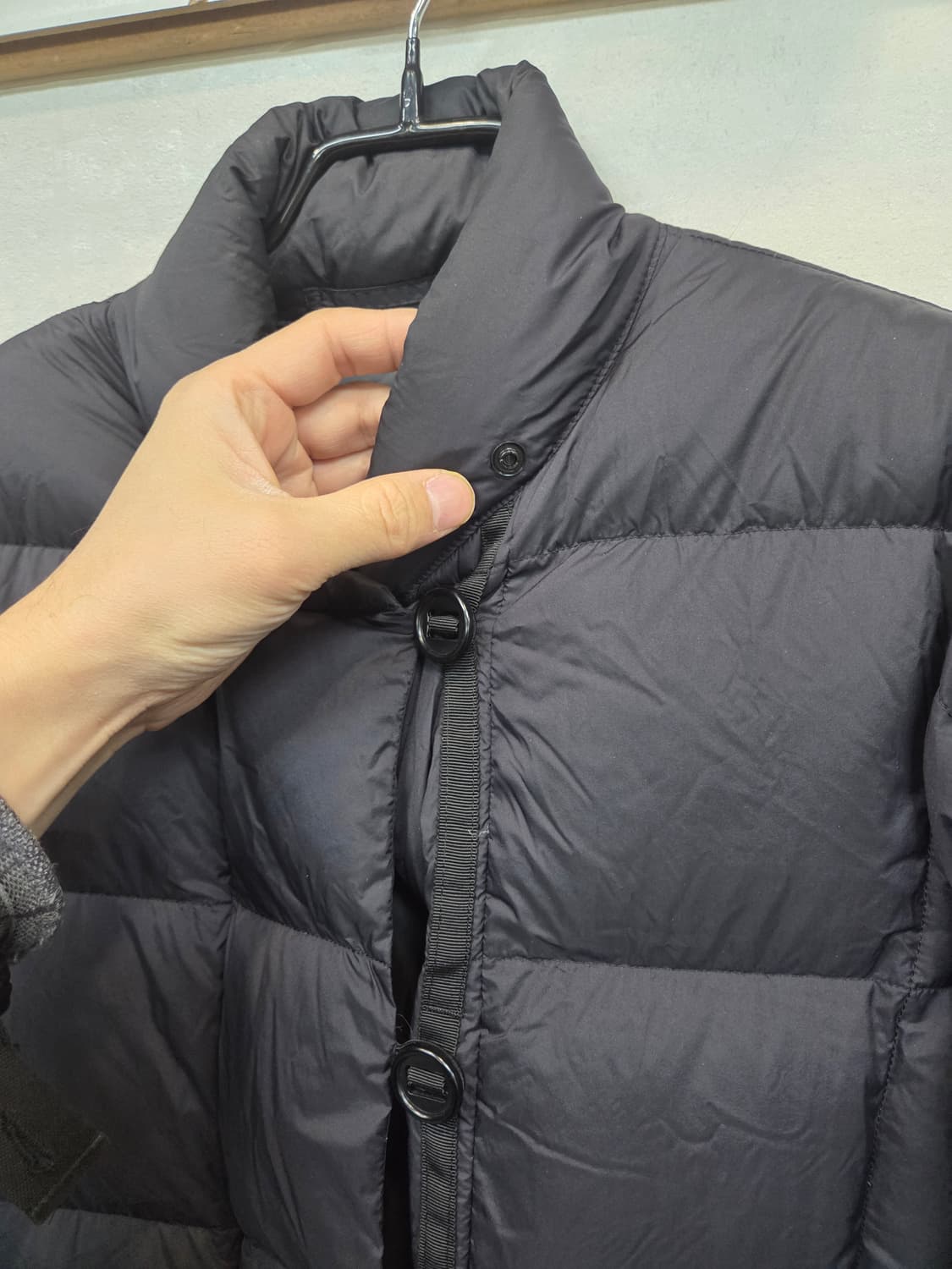 유니클로 u 르메르 다운 하프 패딩 m 상품이미지5