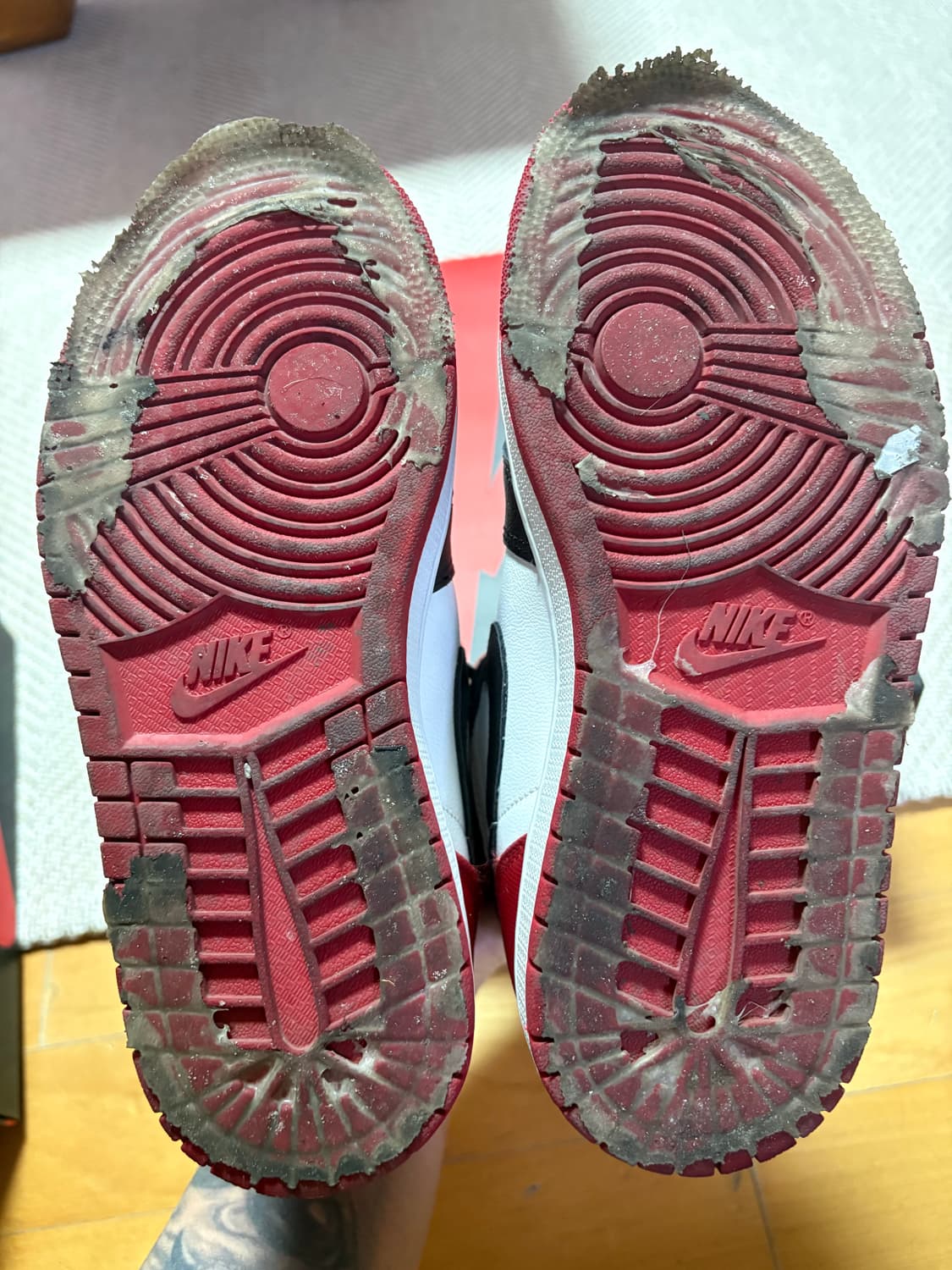 [230] 나이키 조던1 레트로 하이 새틴 블랙토 상품이미지4