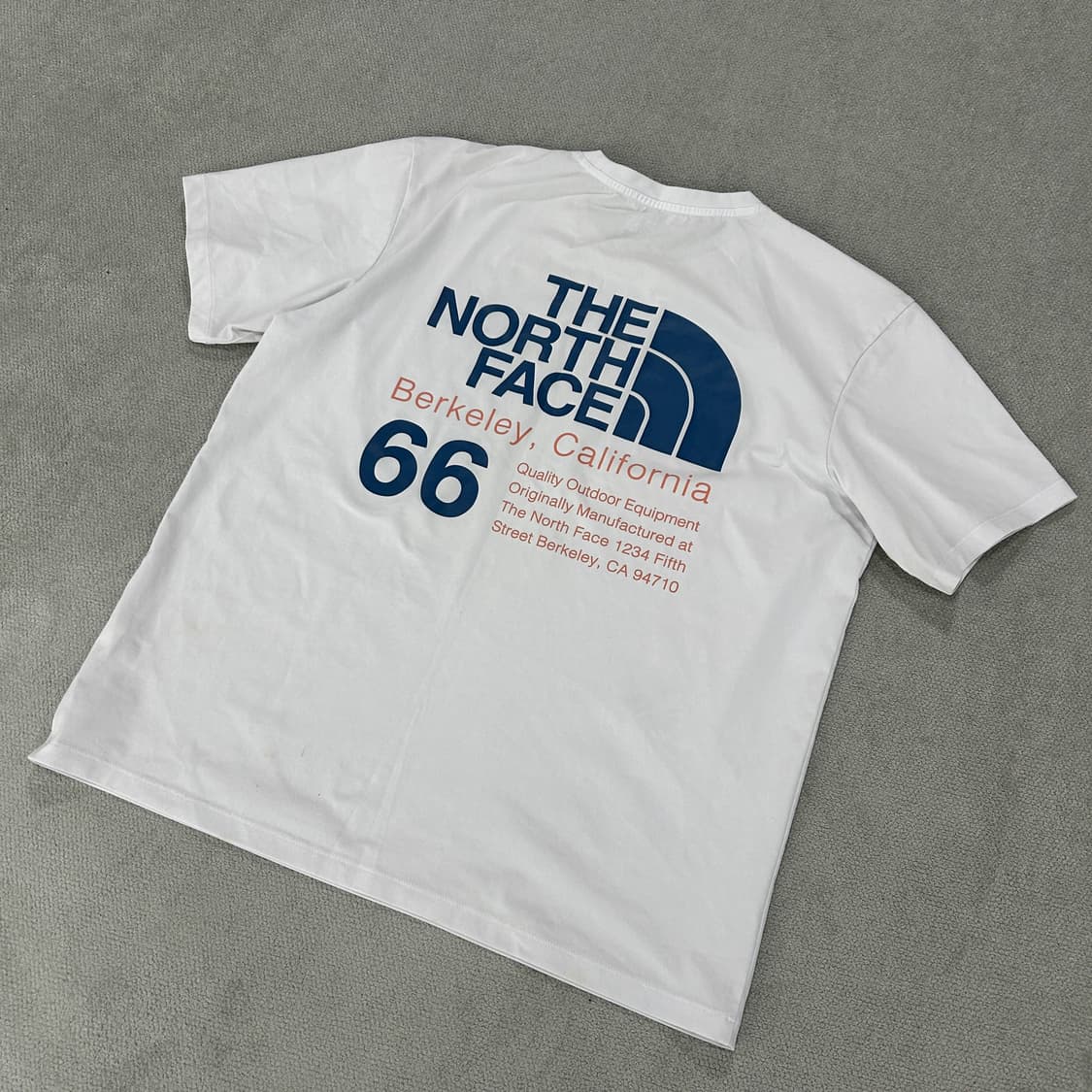 노스페이스 캘리포니아 반팔 티셔츠 화이트 XL 상품이미지4