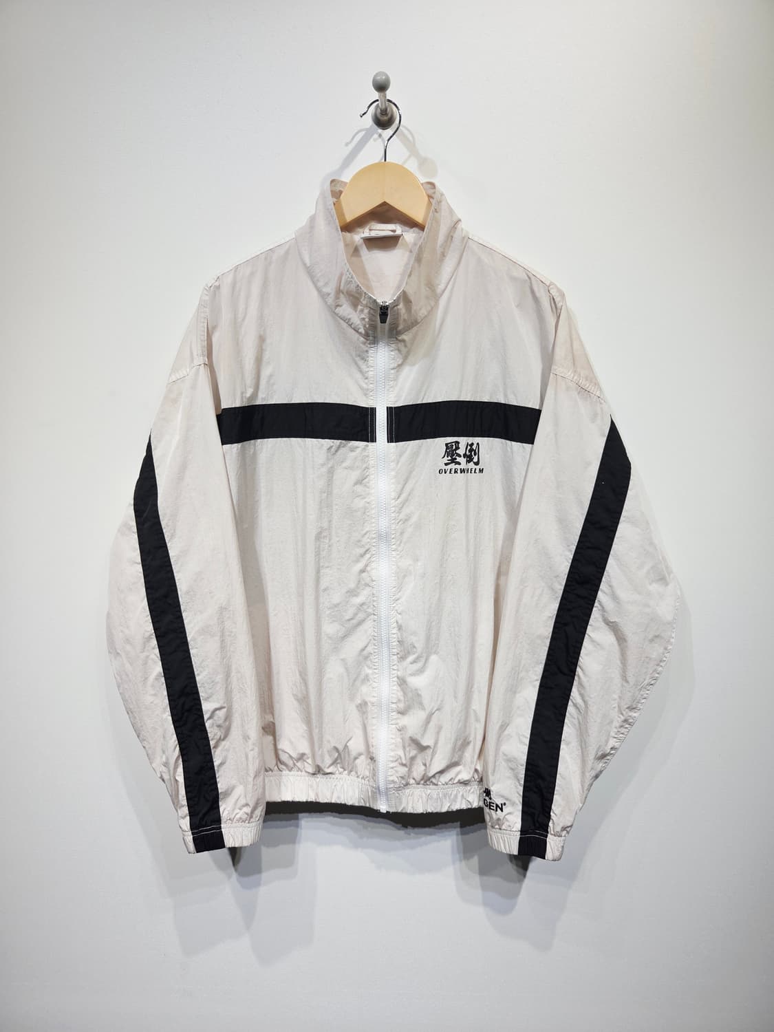 OVERWHELM (압도) 나일론 배색 바람막이 자켓 상품이미지2