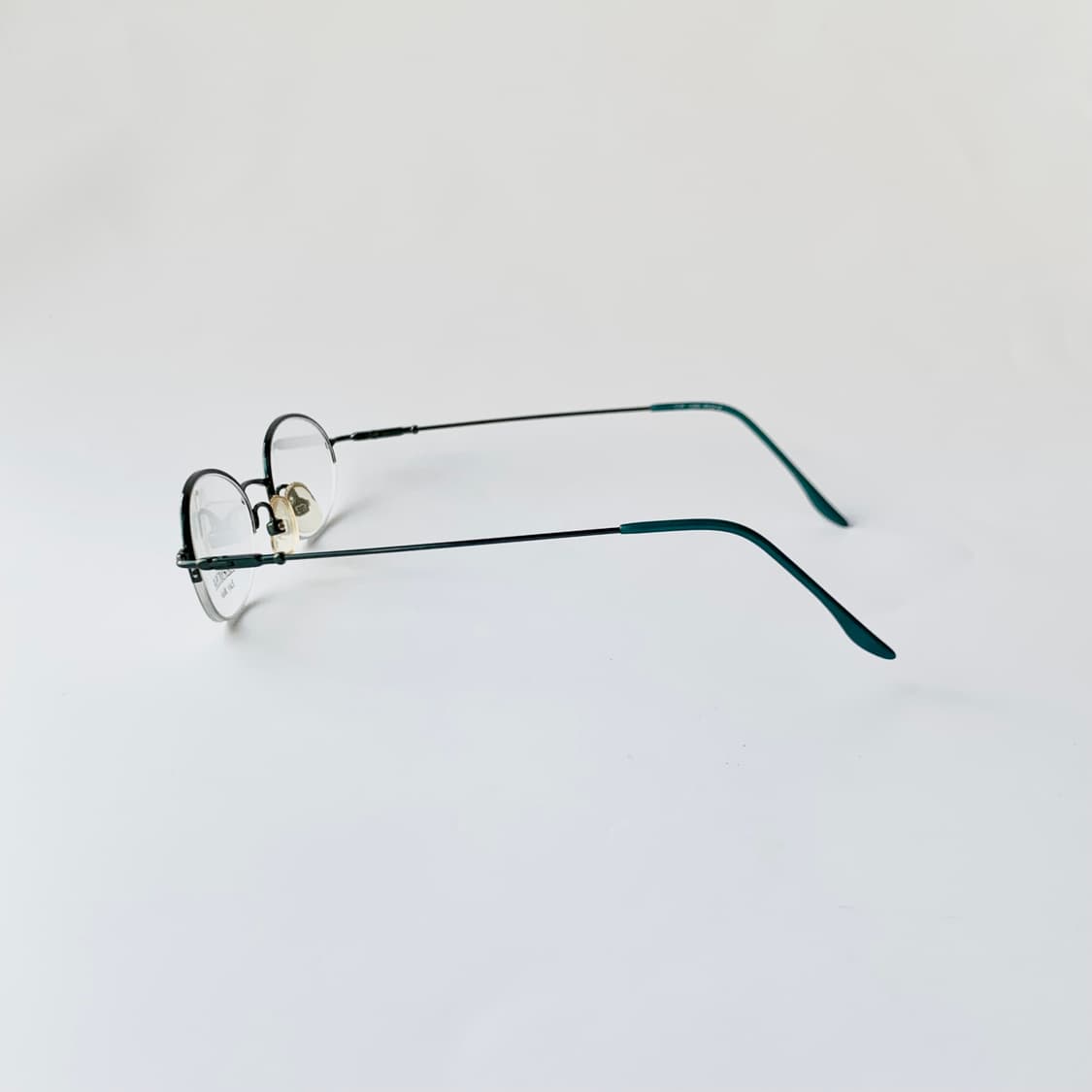 755 데드스탁 반무테 라운드 오벌 빈티지안경 상품이미지4