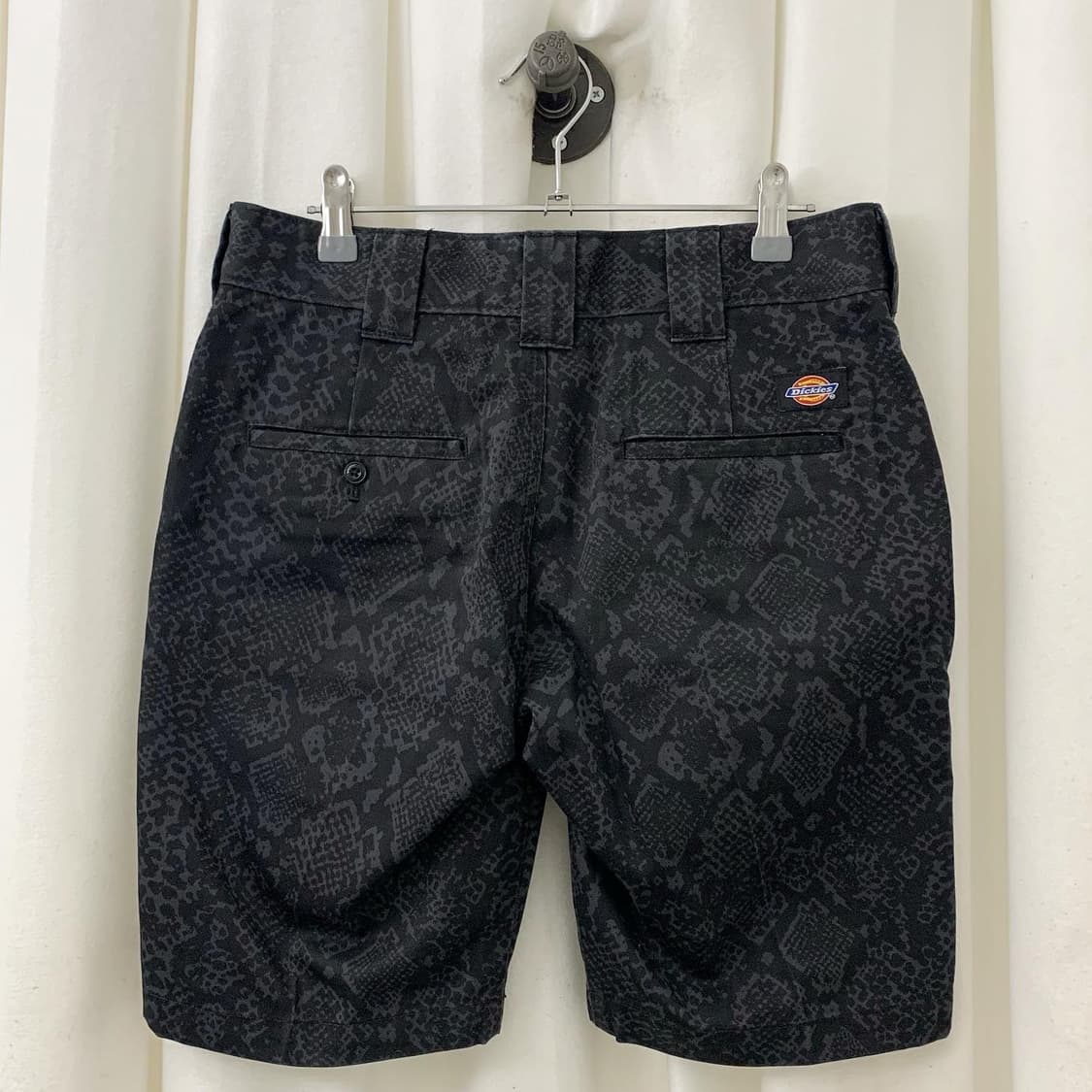 디키즈 블랙 그레이 패턴 하프 팬츠 상품이미지2