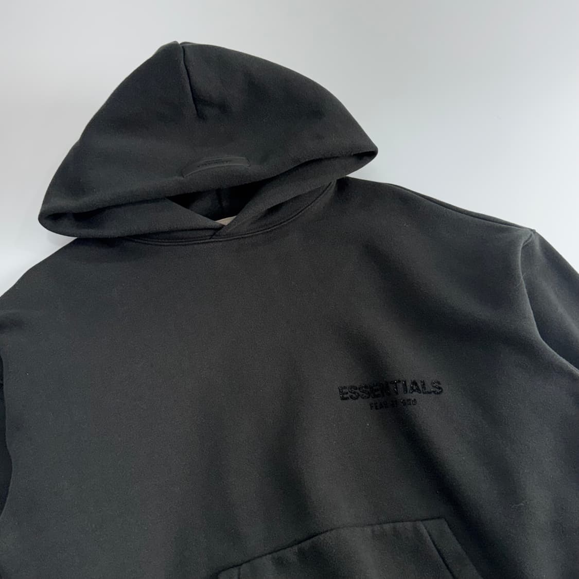 Essentials 에센셜 스펠아웃로고 블랙 후드티 상품이미지4