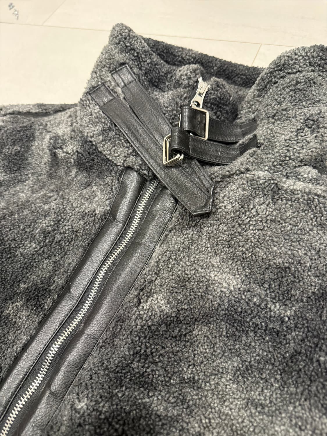 로맨틱크라운 무스탕 상품이미지3