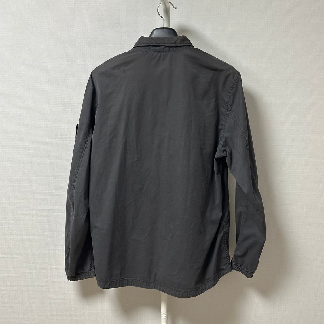 [XL] 21SS 스톤아일랜드 코튼 오버셔츠 챠콜 그레이 백화점판 상품이미지2