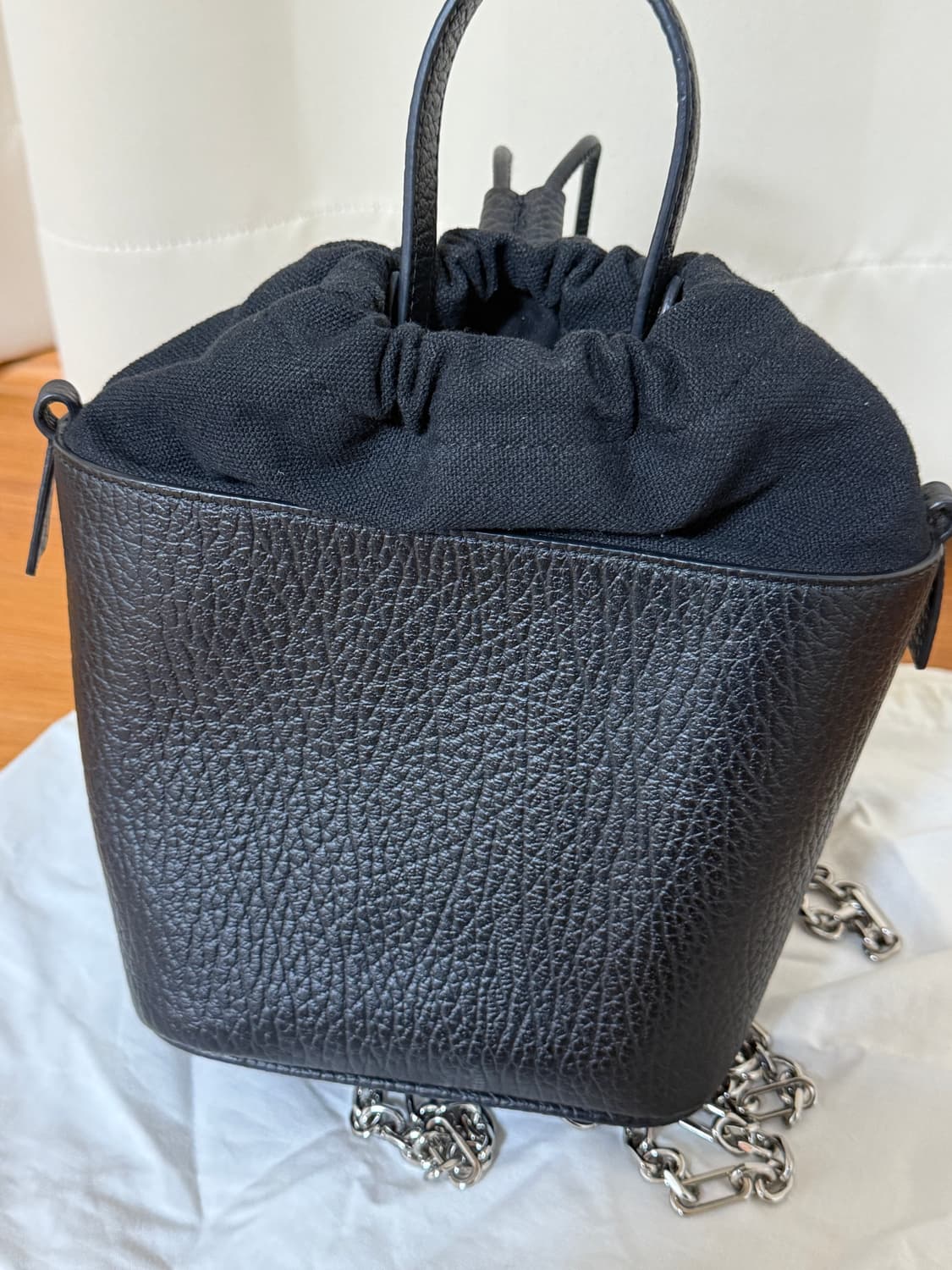 메종 마르지엘라 버킷백 블랙 상품이미지5