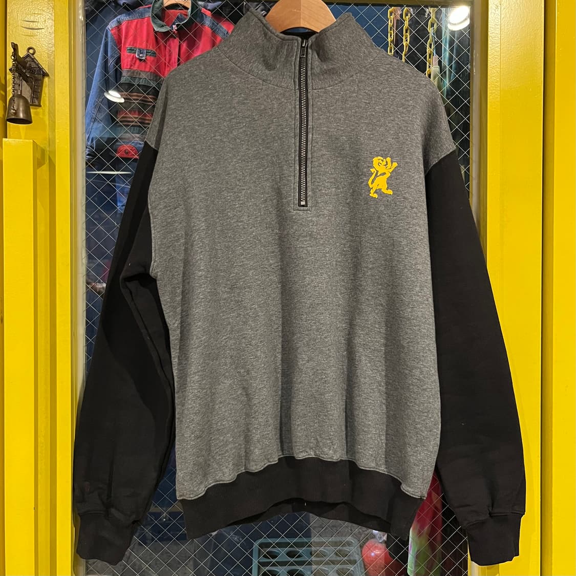 SEASONS 시즌스 그레이 하프 집업 맨투맨  상품이미지6