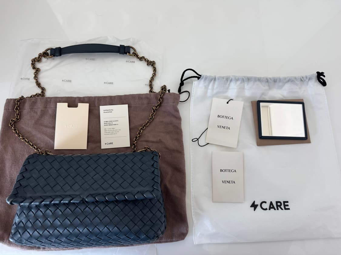 보테가베네타 올림피아 체인 크로스백 상품이미지1