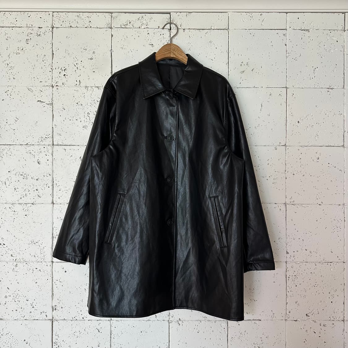 우먼free coor 쿠어 비건 레더 코트 블랙 상품이미지1