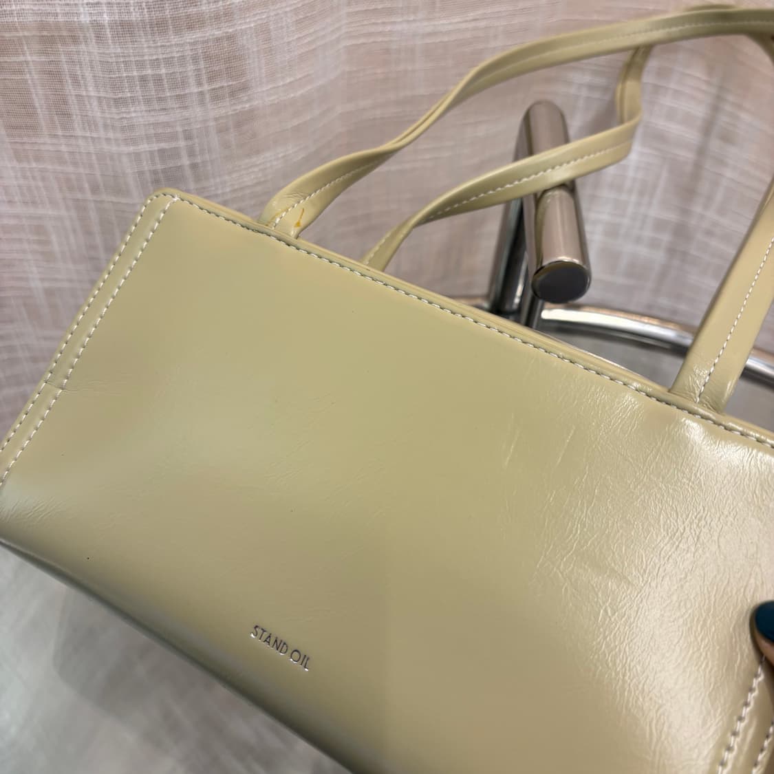 정품 스탠드오일 포스트백     상품이미지8