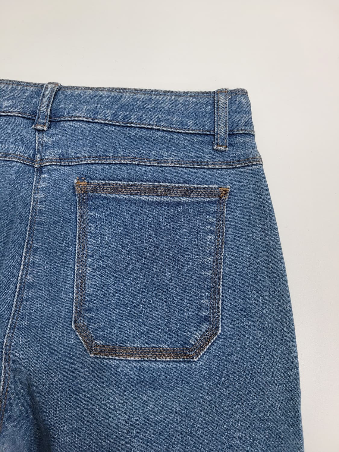 JILLSTUART 질스튜어트 세미 부츠컷 청바지 / 여 67-94
 상품이미지5