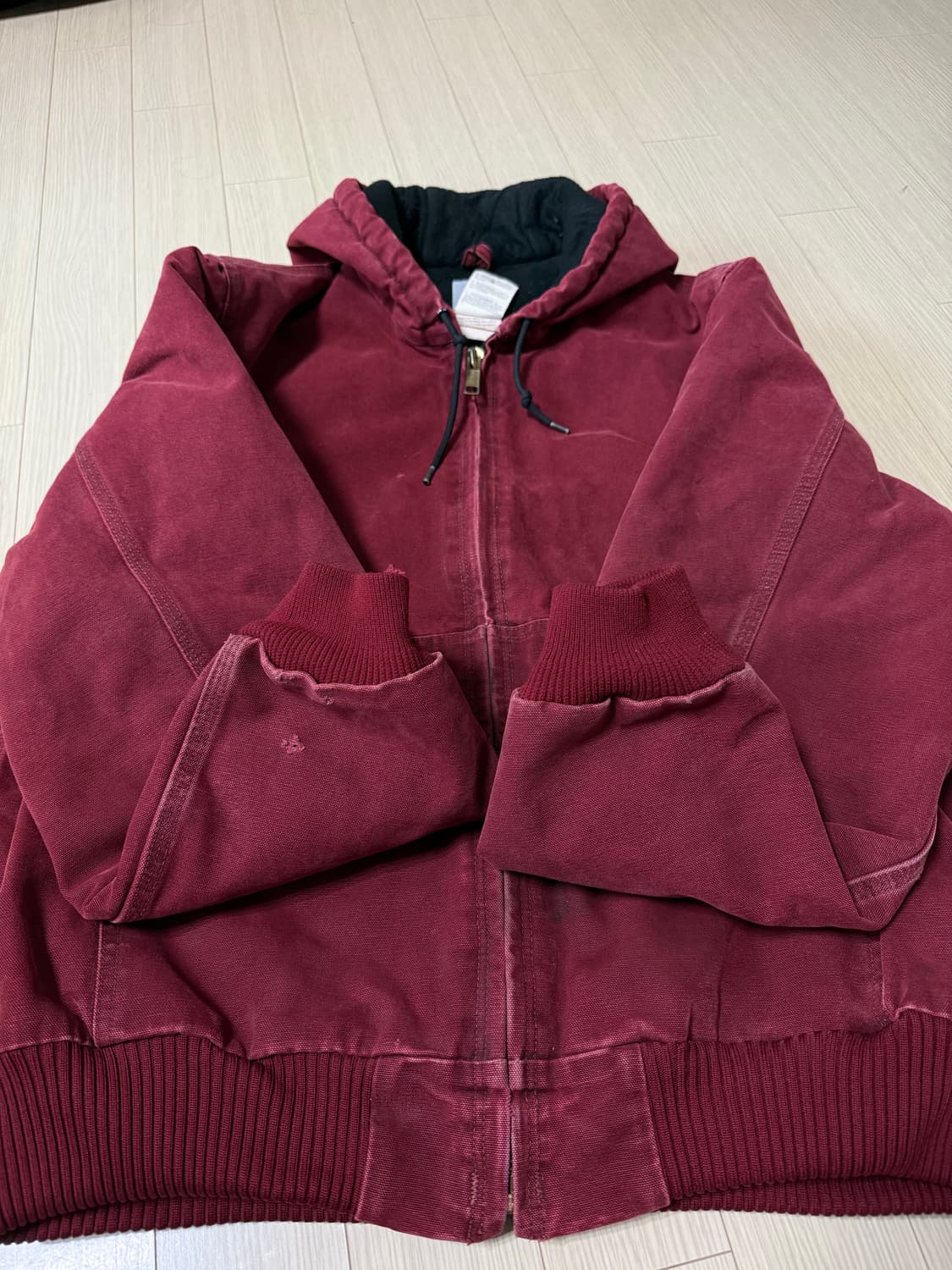 칼하트 J130 cri 크림슨 레드 상품이미지6