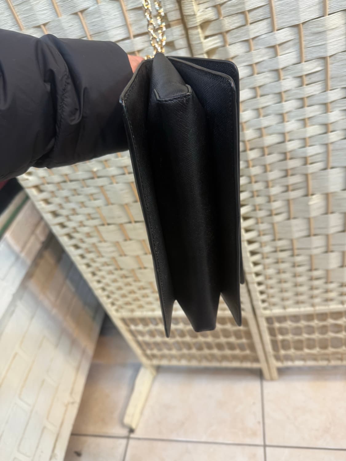 정품 페레가모 바리 지니 체인 크로스백 팝니다 상품이미지6