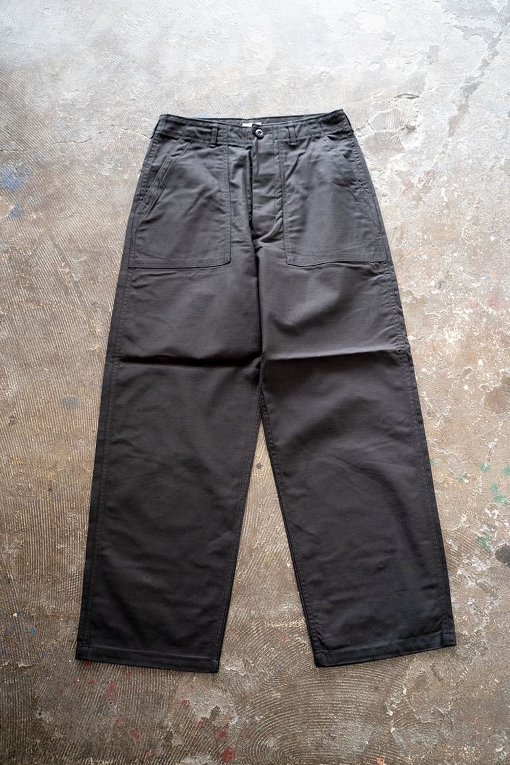 시오타 수빈코튼 백사틴 베이커팬츠 상품이미지1