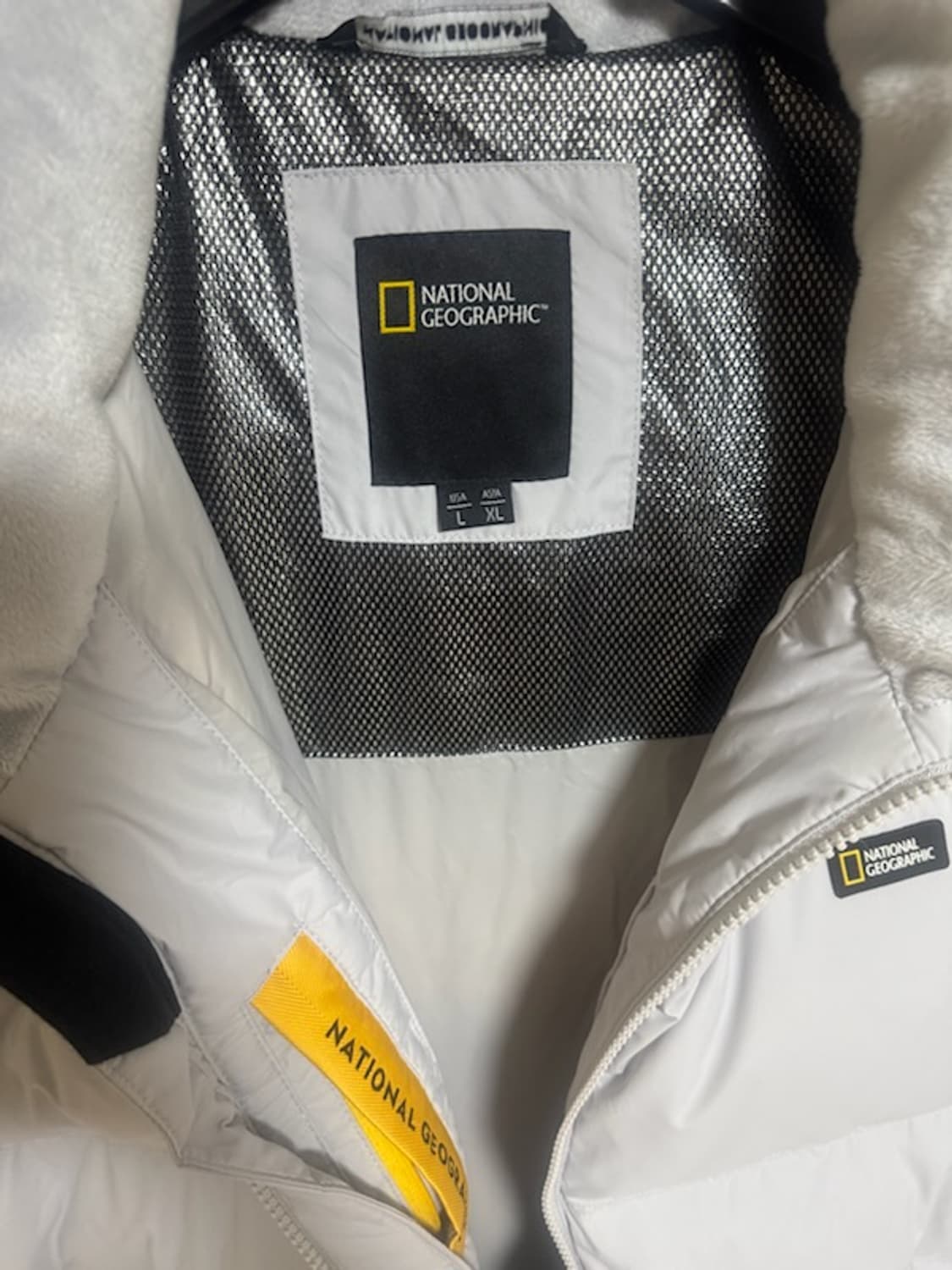 내셔널지오그래픽 N234UDW110 레이만 숏기장 다운 점퍼 상품이미지3